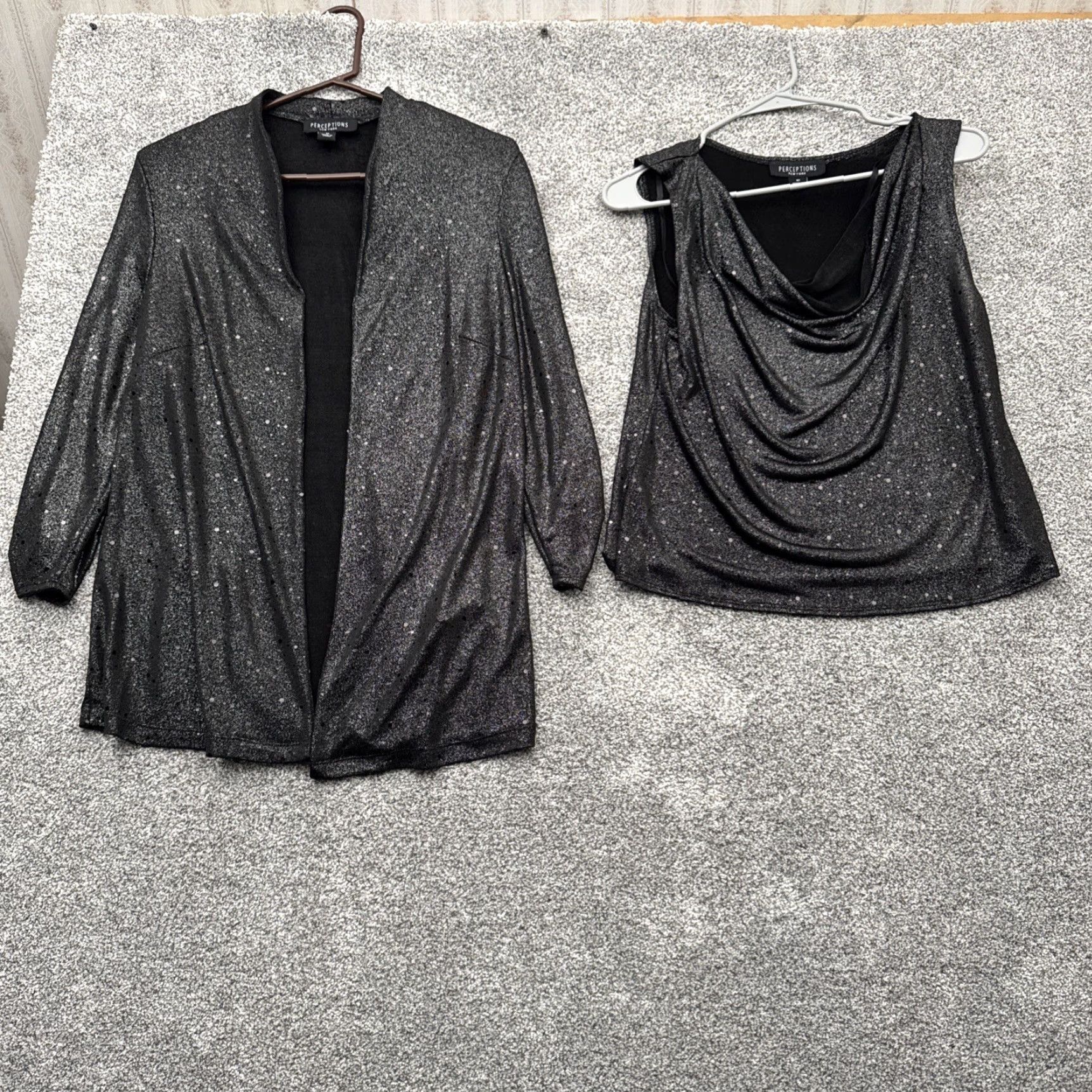 Vintage Perceptions 2 Piece Set Womens Size 10 Sparkly Evening Wear Chic Sleek Luxury Black Jacket Tank Long Sleeve Formal Party/Cocktail Women 10 Size US 10 / IT 40 - 2 Thumbnail