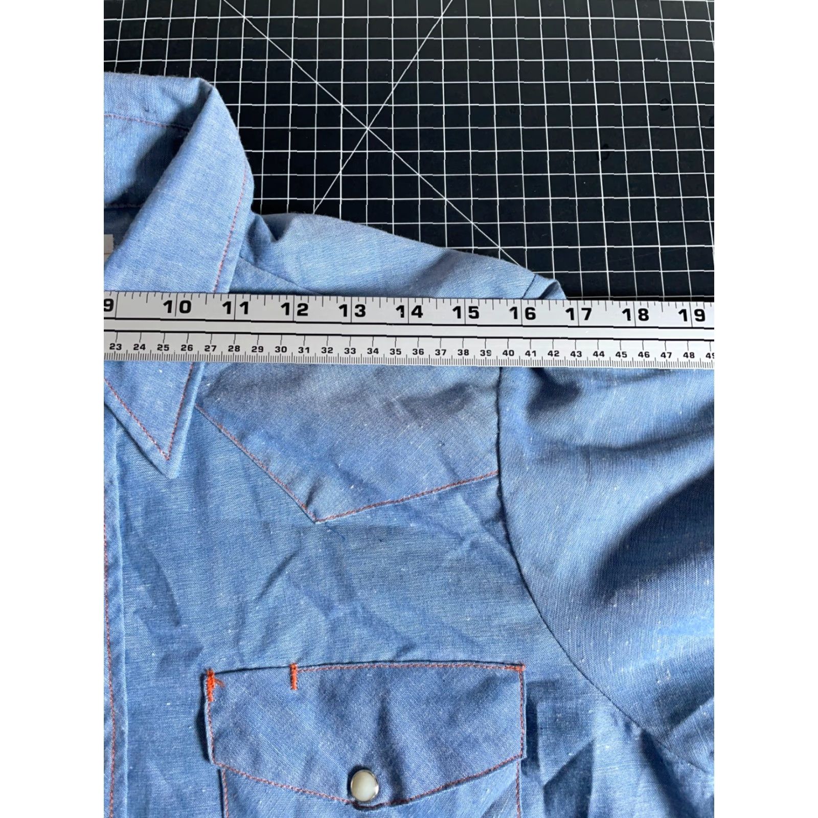 Vintage VINTAGE Big Mac Western Chambray Shirt Men's M Blue Lightweight Pearl Snap Shirt Size US M / EU 48-50 / 2 - 7 Thumbnail