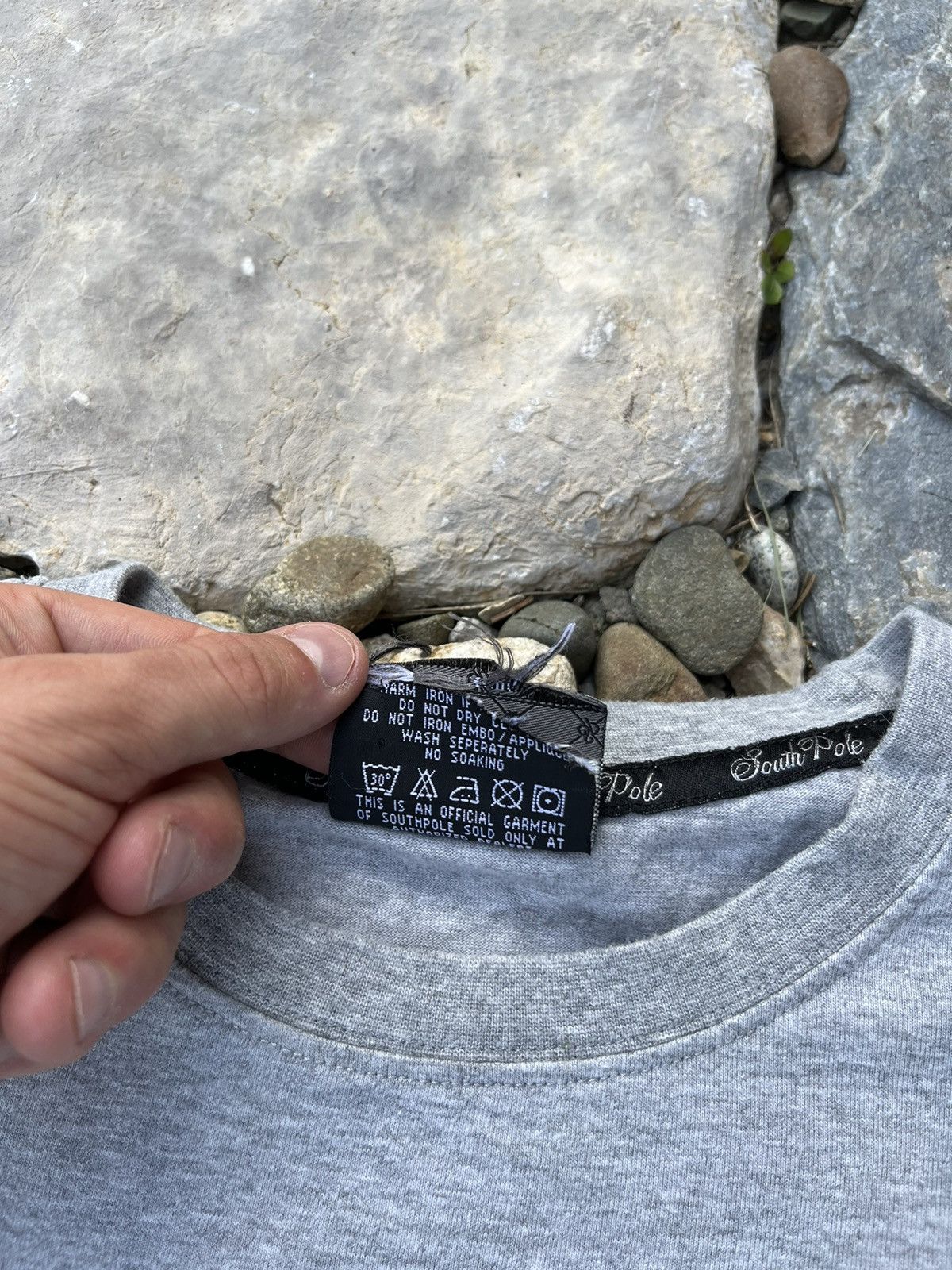Southpole × Vintage South Pole vintage tee t-shirt graffiti paint y2k multi logo Size US M / EU 48-50 / 2 - 11 Thumbnail