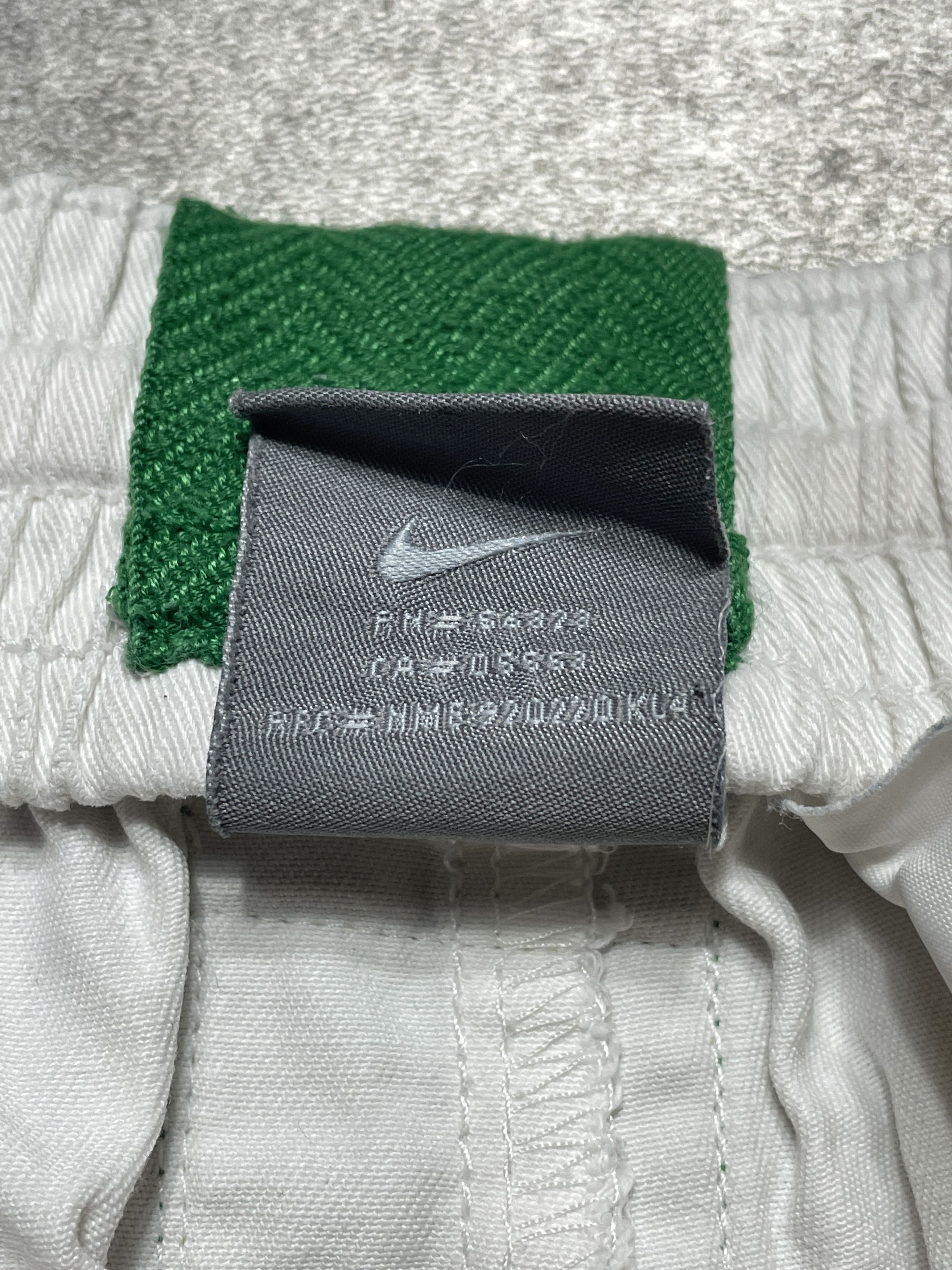 Nike ❗️RARE❗️Nike Vintage Y2K Silver Tag Baggy Shorts Solid Size US 36 / EU 52 - 6 Thumbnail