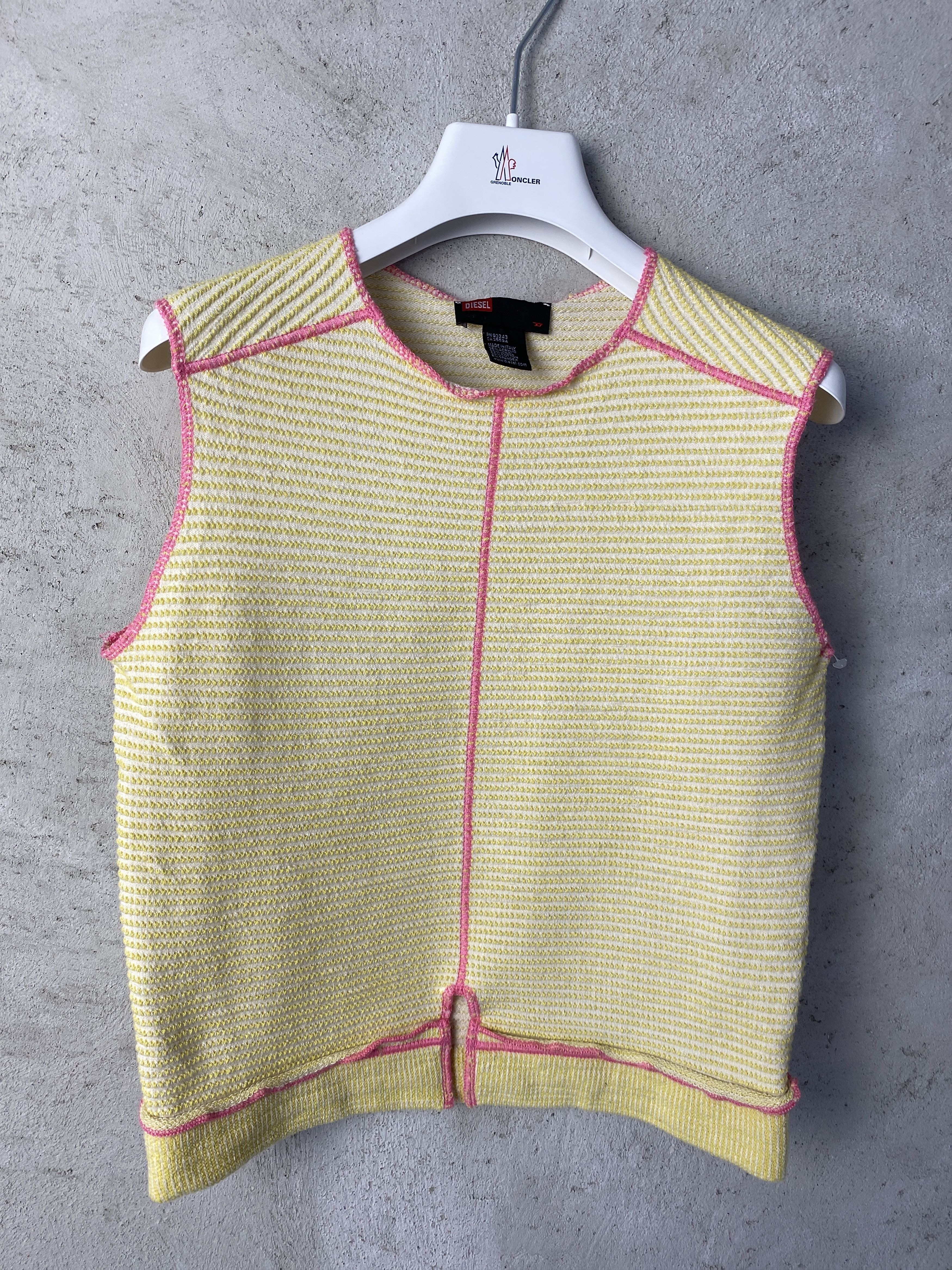 Diesel Diesel vintage knit sleeveless top sweater vintage Size L / US 10 / IT 46 - 1 Thumbnail