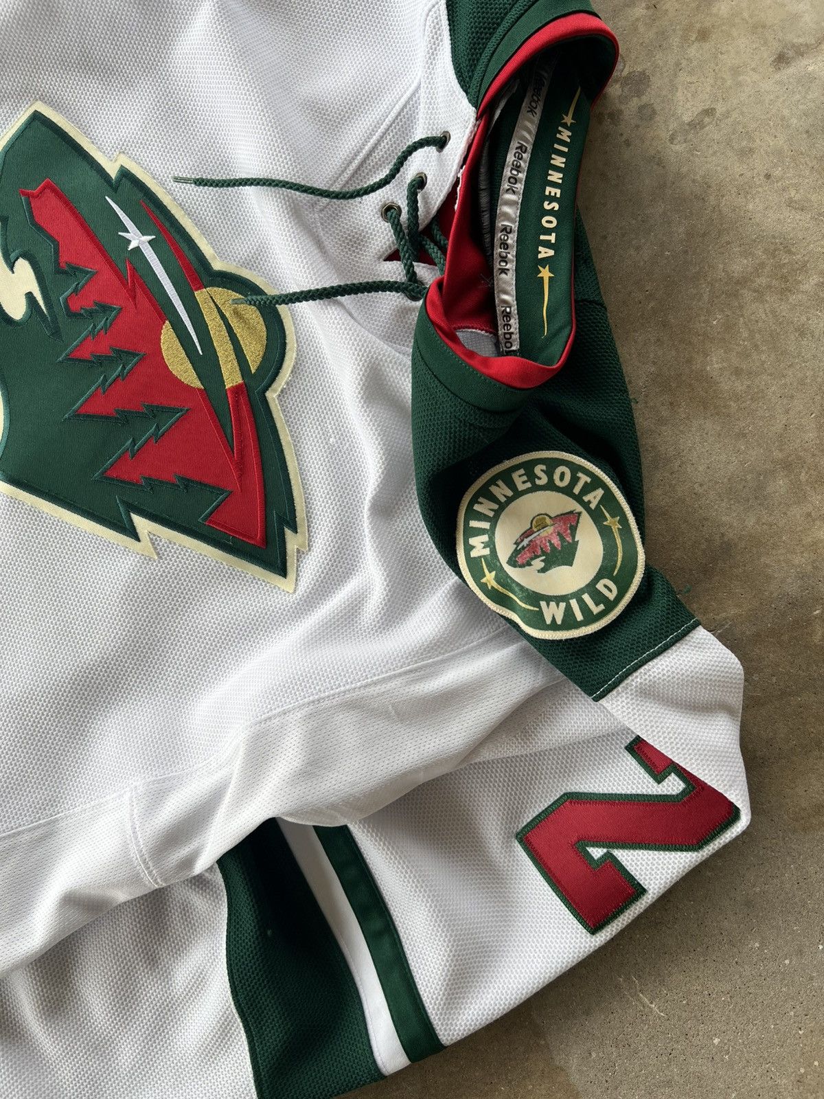 NHL Vintage NHL Minnesota Wild Niederreiter Hockey Jersey Size US M / EU 48-50 / 2 - 3 Thumbnail