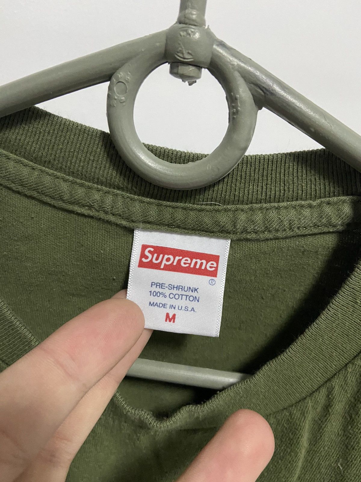 Supreme × Vintage Supreme t shirt big logo cat in the hat Size US M / EU 48-50 / 2 - 4 Thumbnail