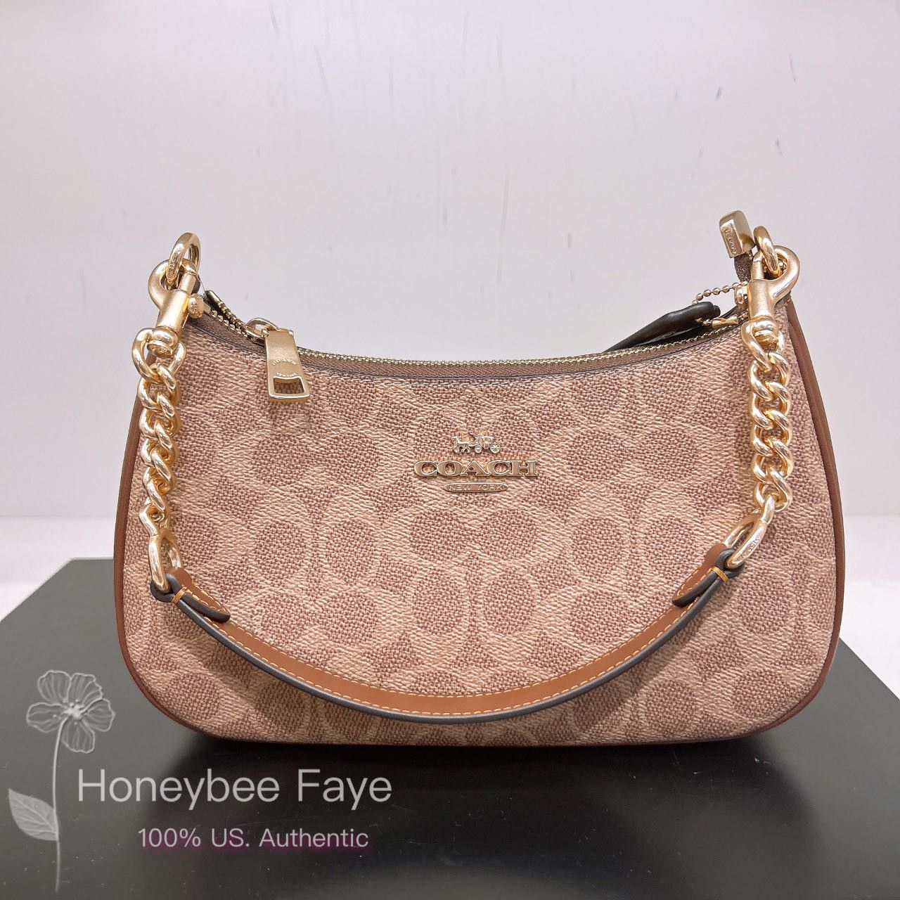 Coach Teri Shoulder Bag In Signature Canvas CV933 Size ONE SIZE - 1 Thumbnail