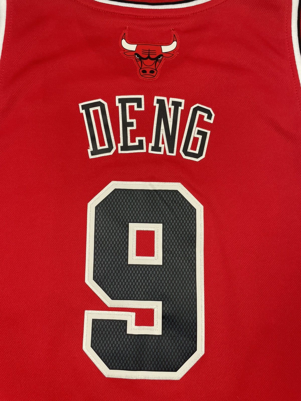 Adidas Adidas XL Chicago Bulls #9 Luol Deng 11/12 NBA Jersey OG Red Size US XL / EU 56 / 4 - 14 Thumbnail