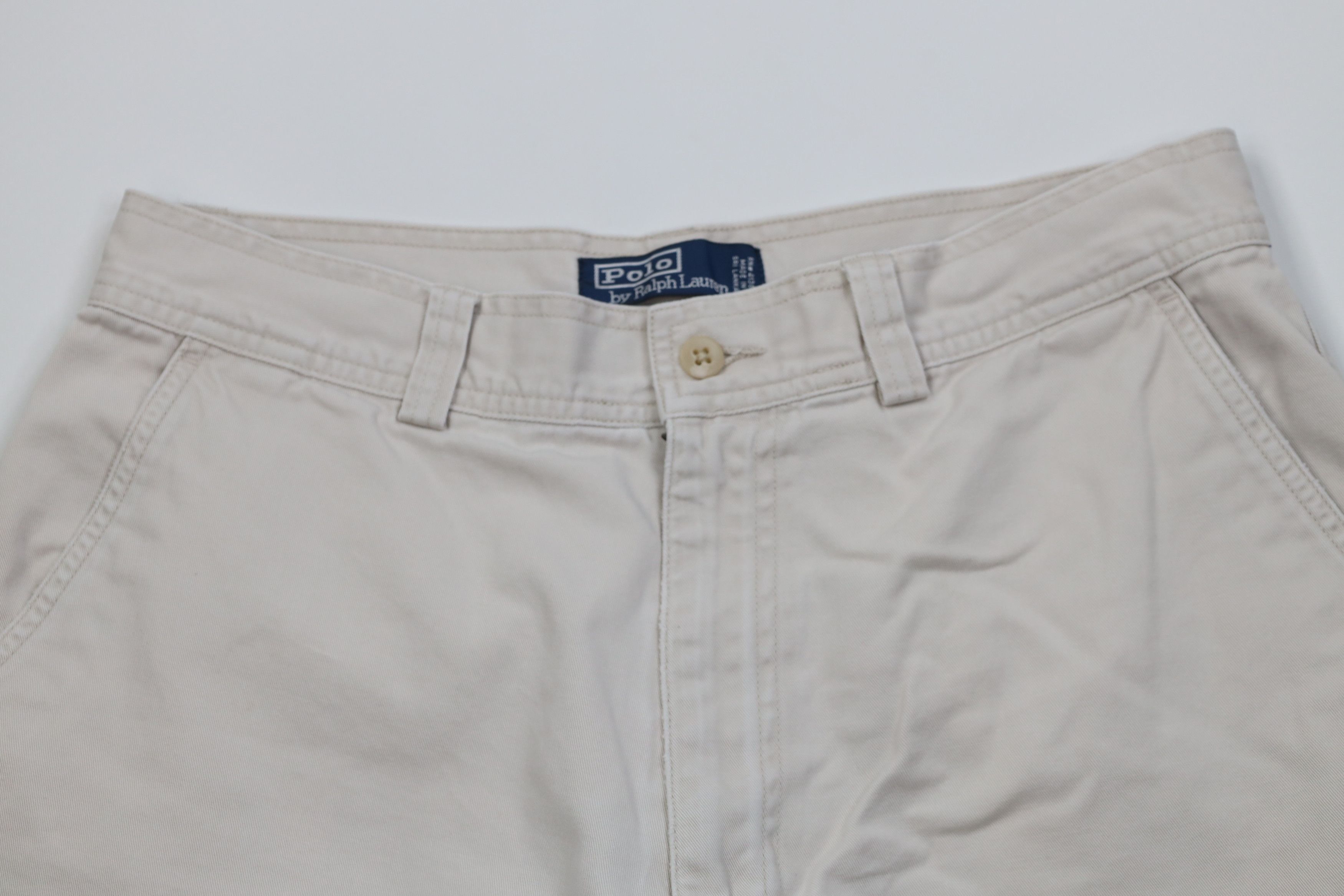 Ralph Lauren Vintage 90s Ralph Lauren Chino Cargo Shorts Stone Beige Size US 32 / EU 48 - 2 Thumbnail