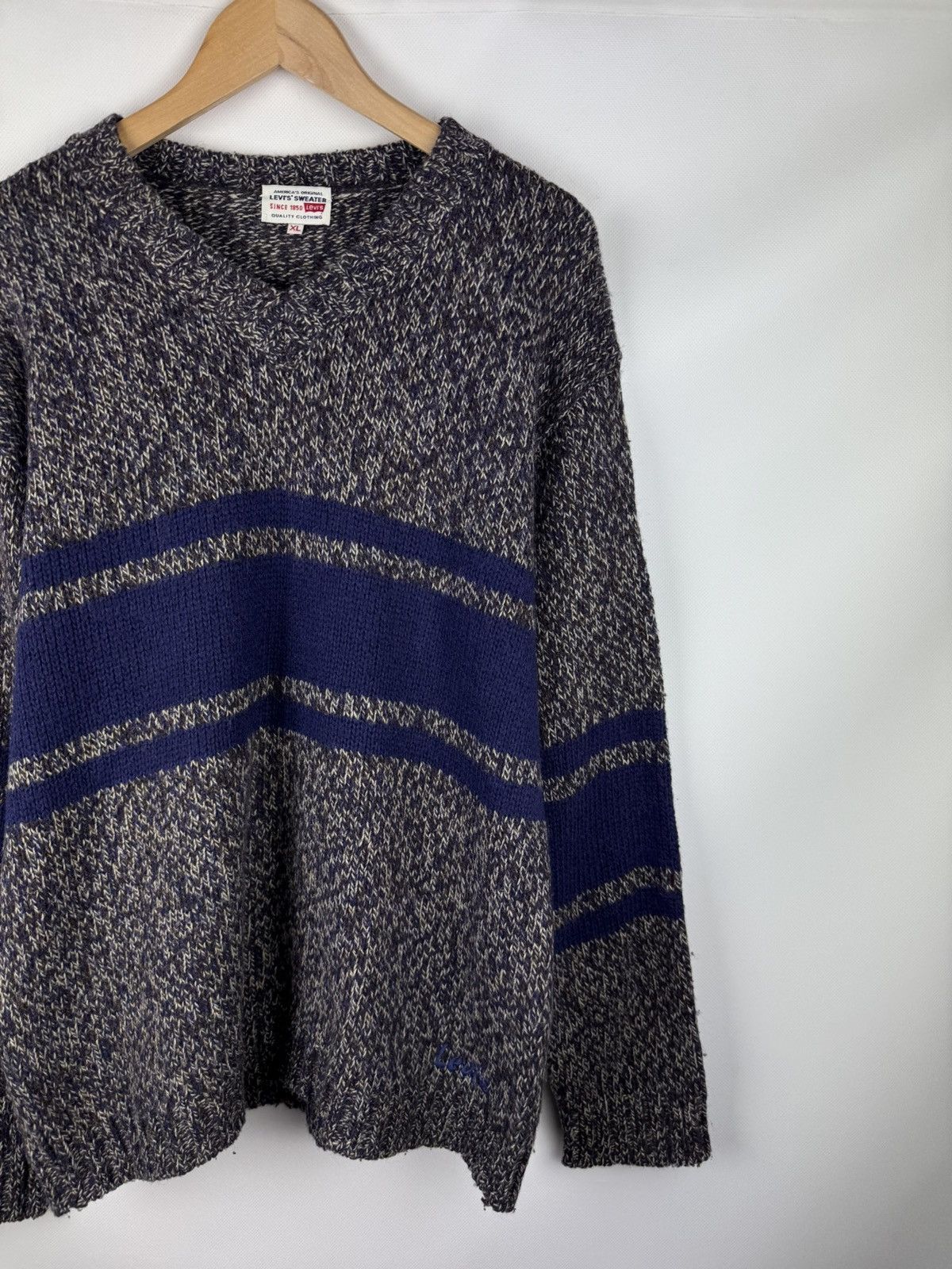 Levi's Levis Vintage Men’s Wool V-neck Sweater Pullover Size Xl Size US XL / EU 56 / 4 - 3 Thumbnail