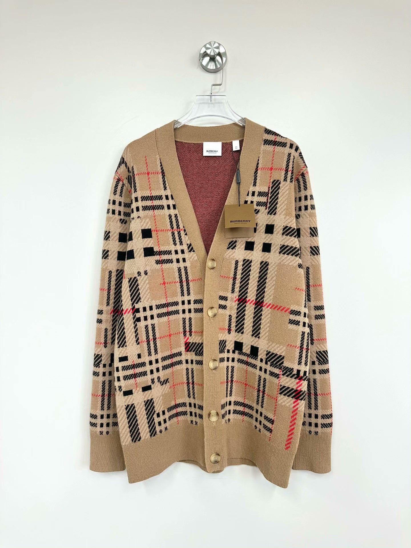Burberry Burberry Beige Check Cashmere Cardigan XS Size XS / US 0-2 / IT 36-38 - 1 Thumbnail