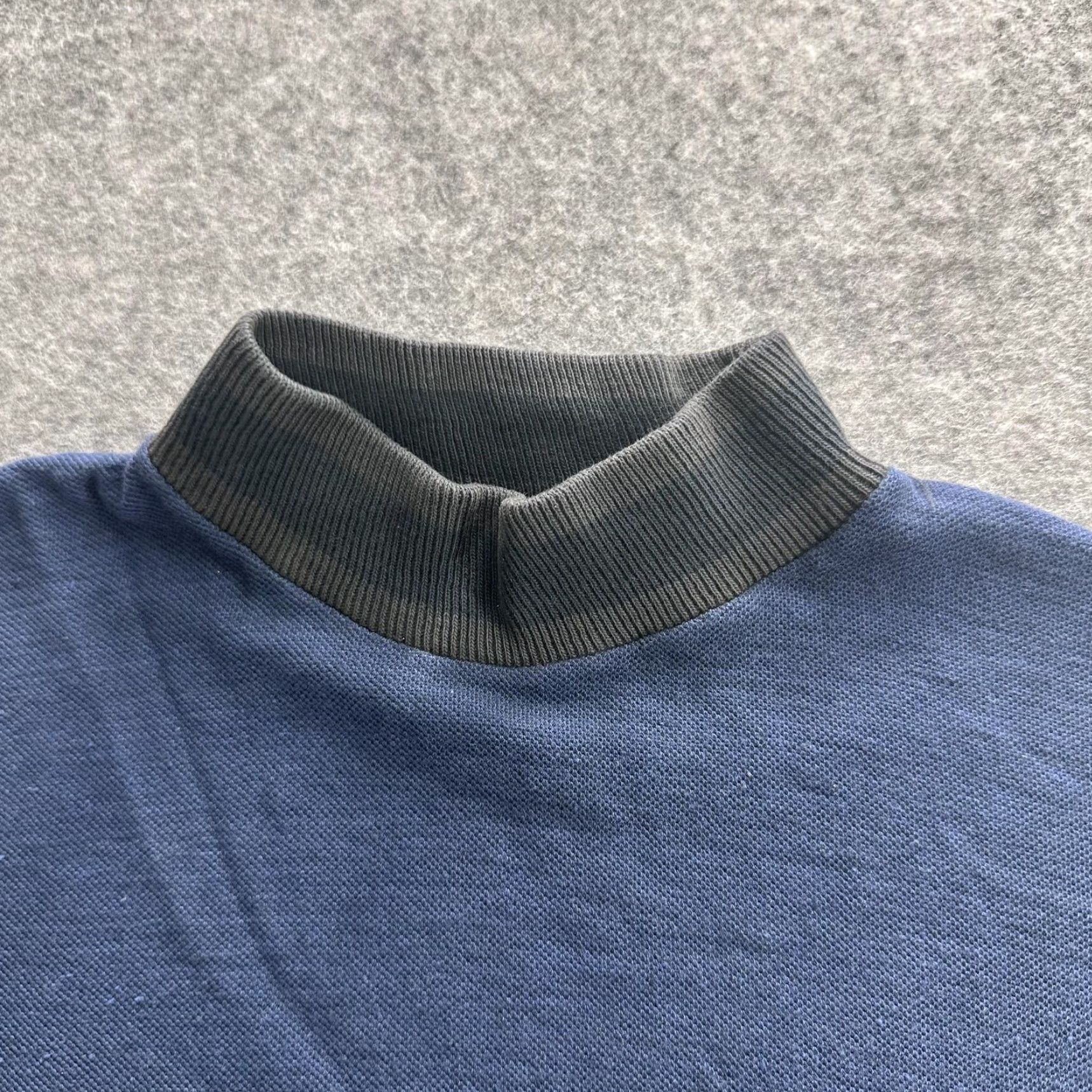 Other Shirt Mens Medium Navy Gray Mock Neck Short Sleeve Rib Collar Casual Knit Basic Size US XL / EU 56 / 4 - 3 Thumbnail