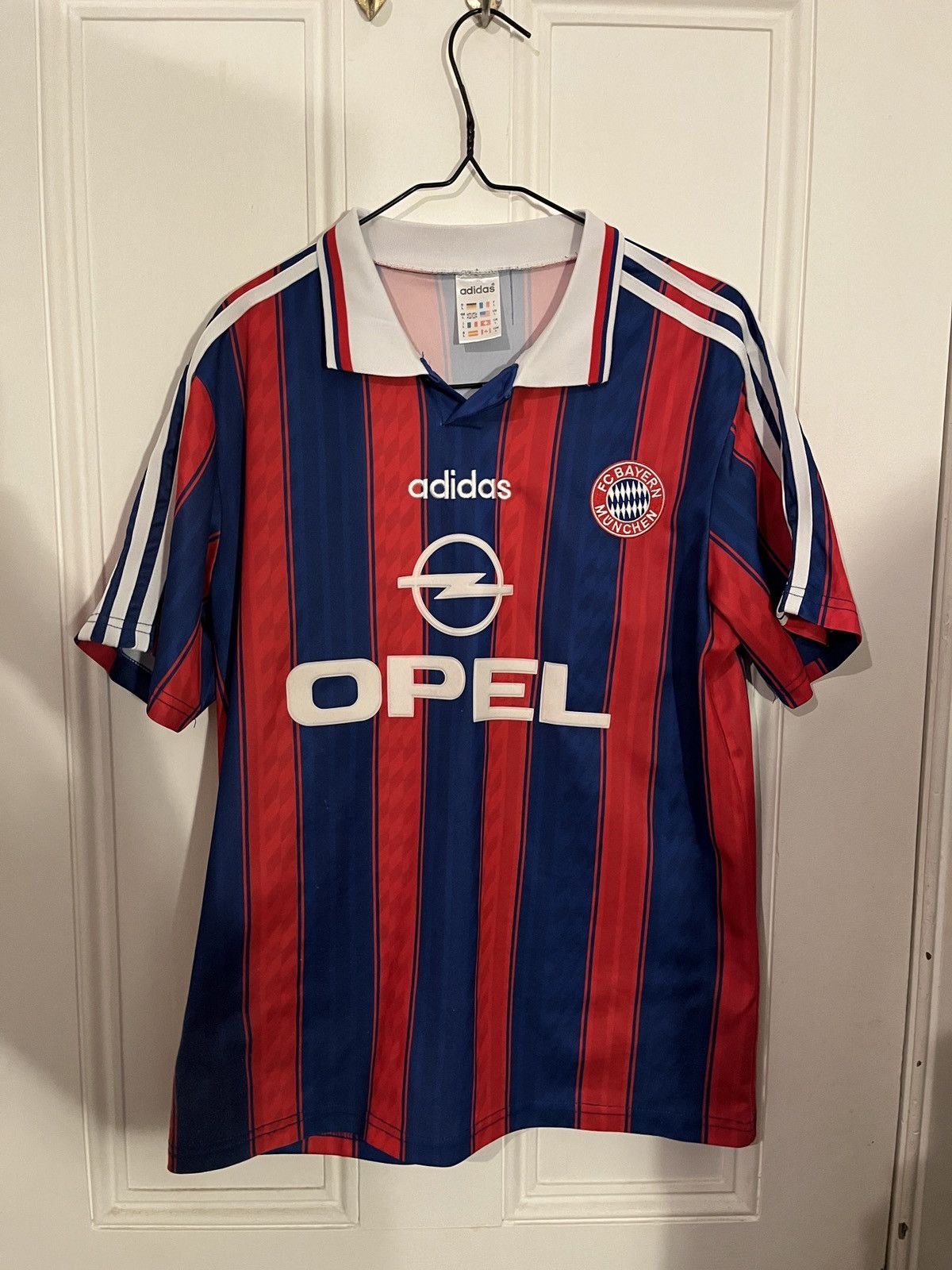 Other Bayern Munich jersey 96/97 vintage Size US M / EU 48-50 / 2 - 1 Thumbnail