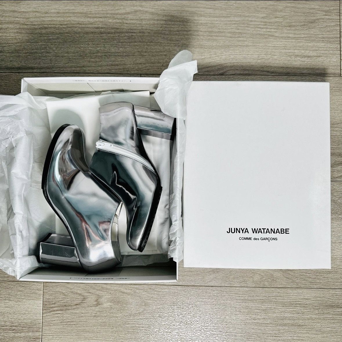 Junya Watanabe Junya Watanabe CDG Silver Leather Ankle Boots NWT Size US 6.5 / IT 36.5 - 2 Thumbnail