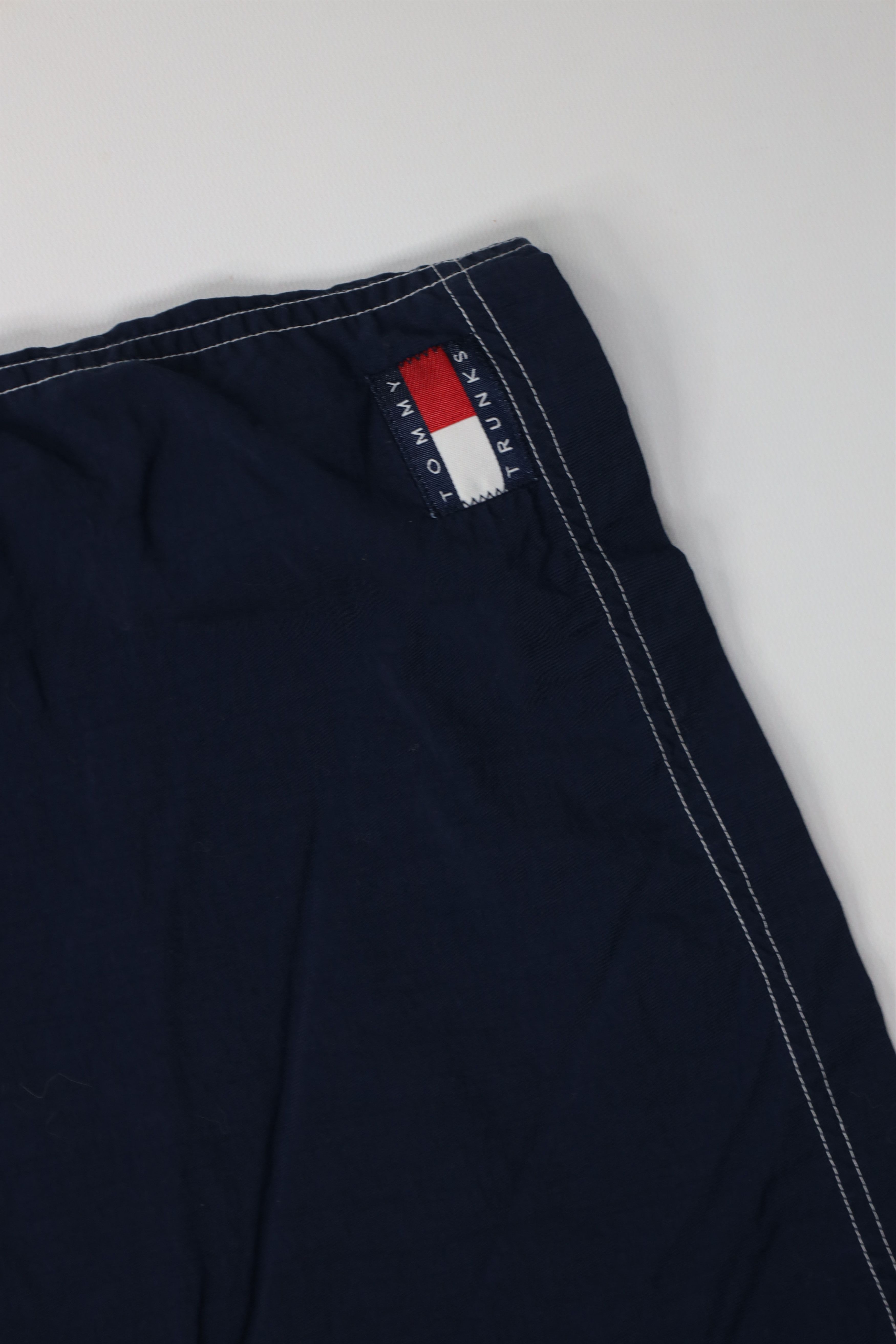 Tommy Hilfiger AS IS Vintage 90s Tommy Hilfiger Lined Shorts Swim Trunks Size US 38 / EU 54 - 5 Thumbnail