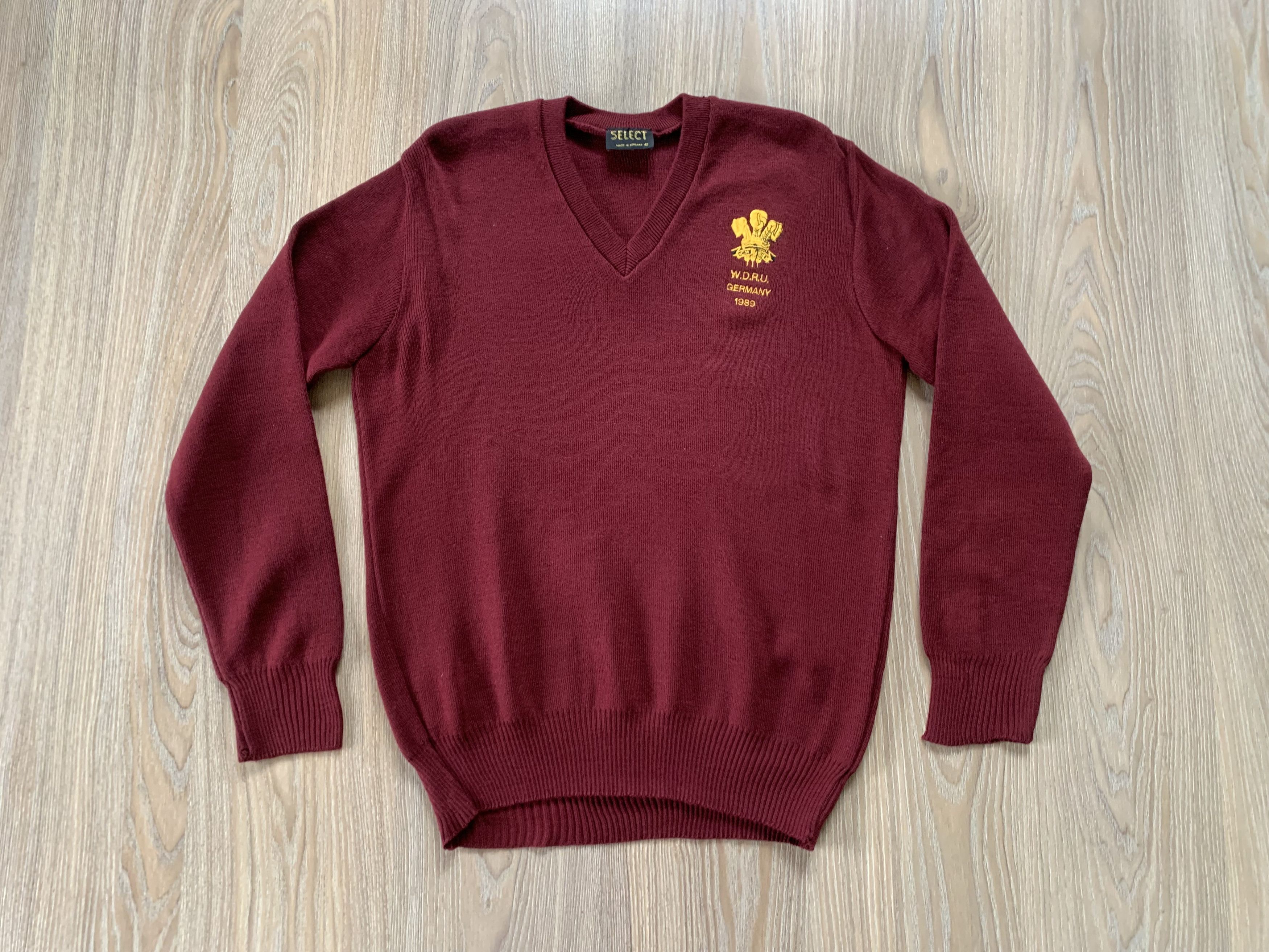 Vintage WDRU Germany Acrylic Vintage Sweatshirt Select Size US XS / EU 42 / 0 - 2 Thumbnail
