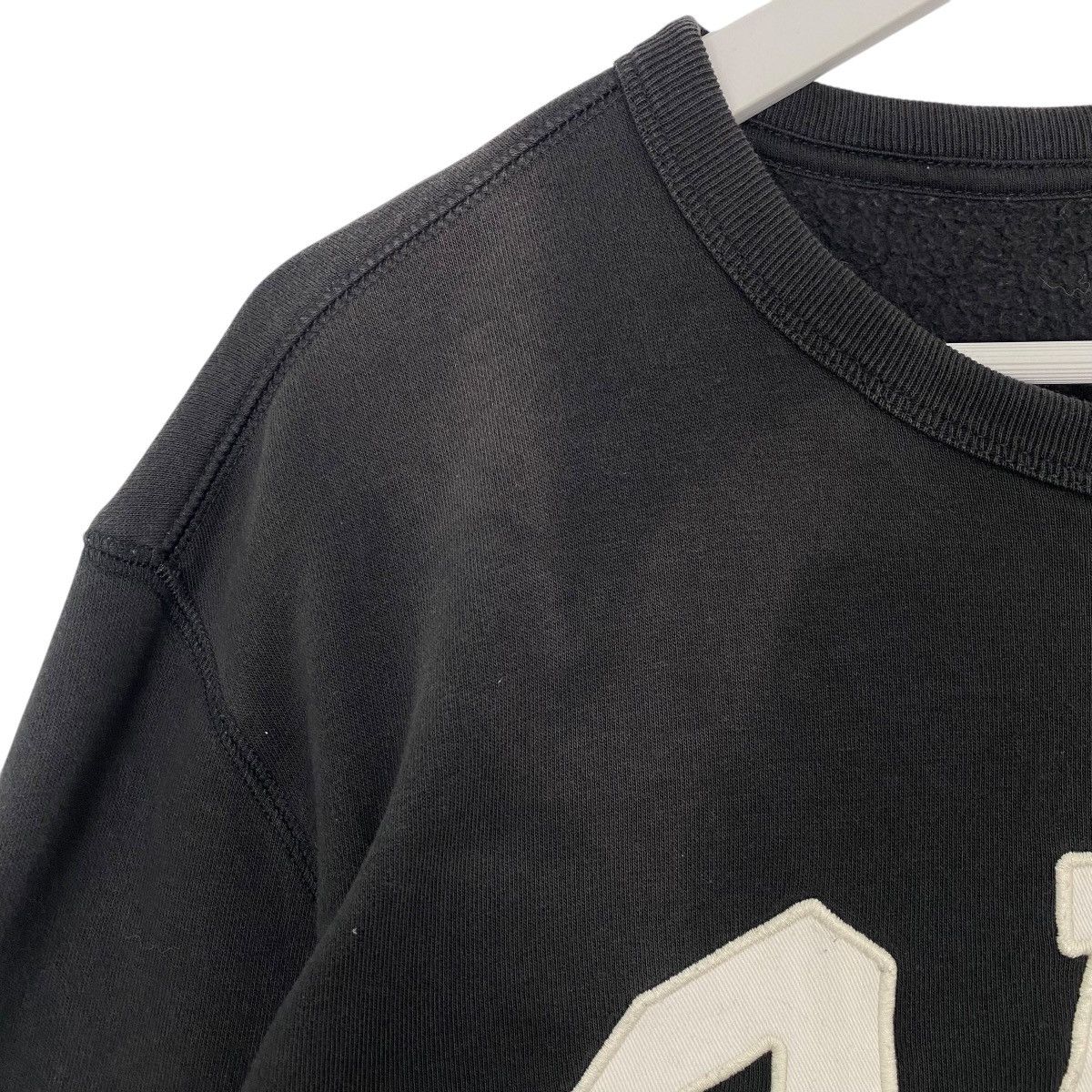 Other Vintage GAP Big Logo Embroidered Crewneck Sweatshirt Black Size US M / EU 48-50 / 2 - 4 Thumbnail