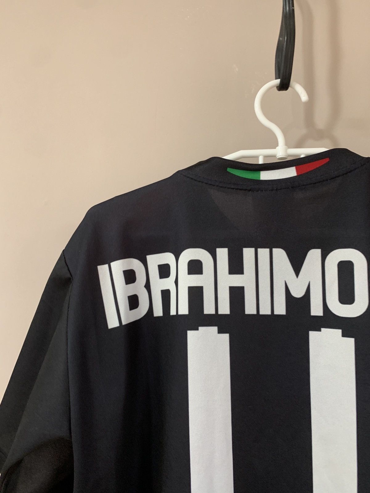 Vintage Ac Milan Football Shirt Vintage Soccer Jersey IBRAHIMOVIC Size US S / EU 44-46 / 1 - 5 Thumbnail