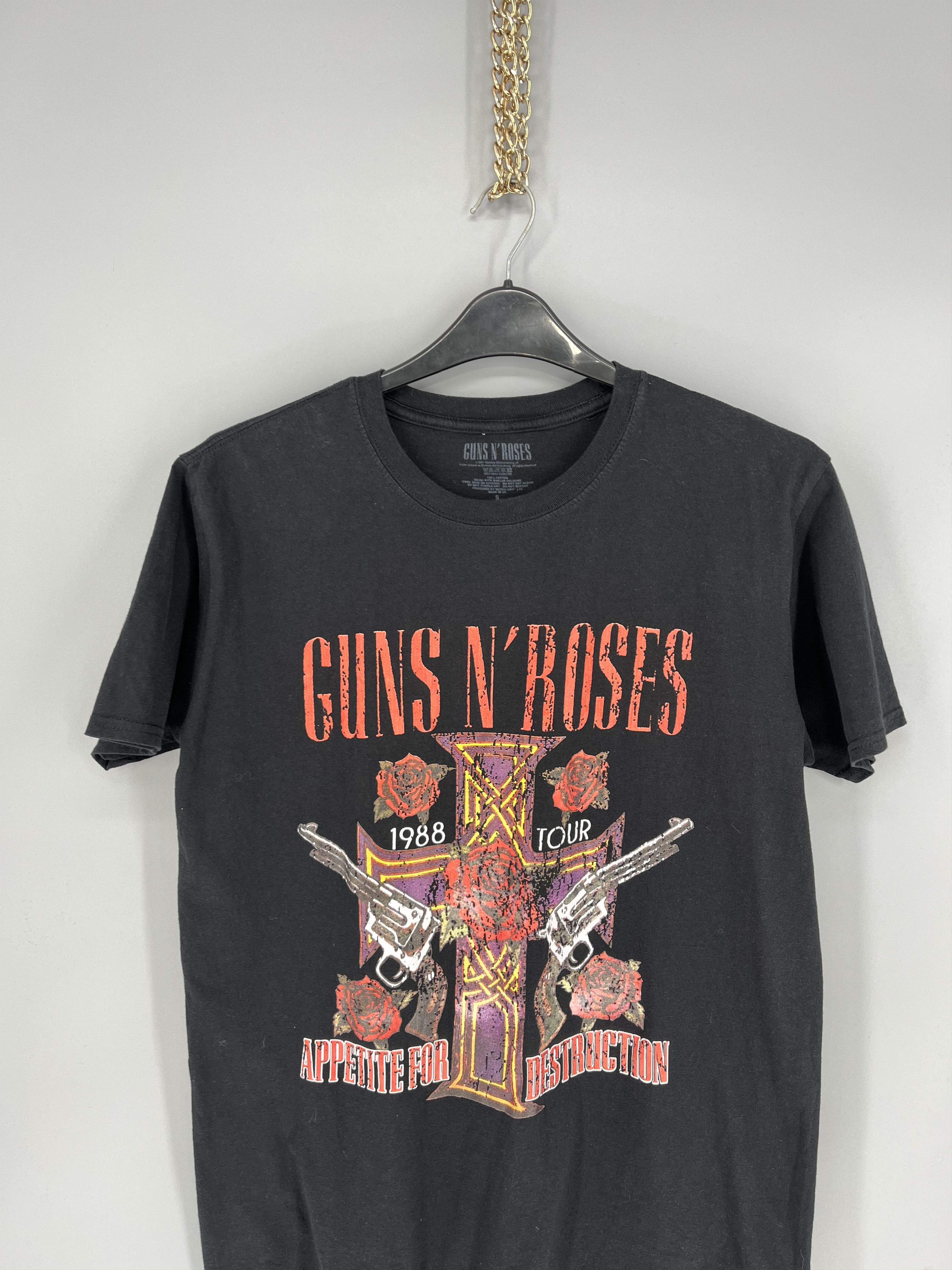 Band Tees Vintage Y2K Guns And Roses tee Band Rock Metal streetwear Size US XL / EU 56 / 4 - 6 Thumbnail