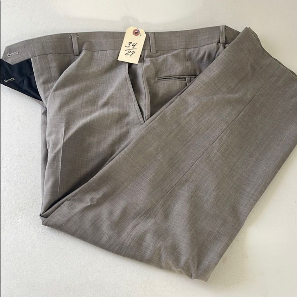 BCBGeneration bCBG Attitude Men's Gray Suit 42R 34/29 UnWorn Size 42R - 7 Thumbnail