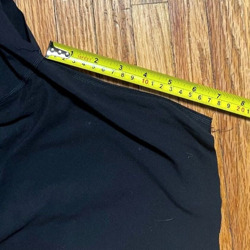 Lululemon Lululemon Chopped Legging Shorts Women S Black Regular Leggings Size S Womens Shoes? Size 28" / US 6 / IT 42 - 5 Thumbnail