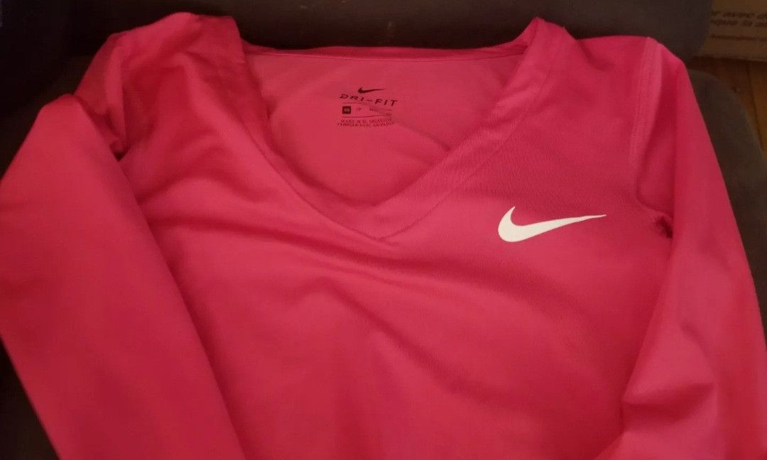 Nike Nike Dri-Fit Pink LS Training V Neck Fitted Shirt Size XS Size XS / US 0-2 / IT 36-38 - 7 Thumbnail