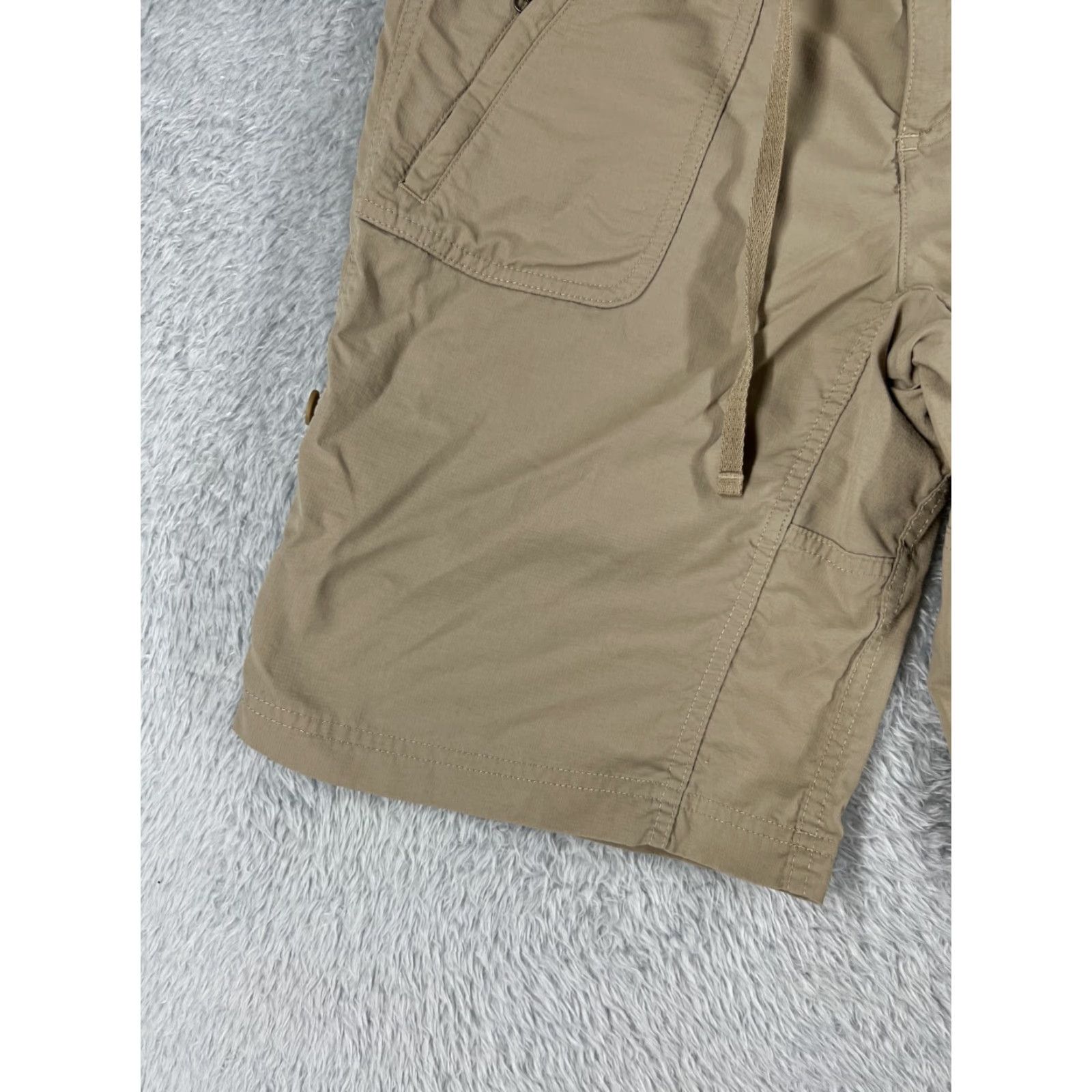 The North Face The North Face Shorts Women 6 Beige 100% Nylon Drawstring Hiking Camping 28x10 Size 28" / US 6 / IT 42 - 3 Thumbnail