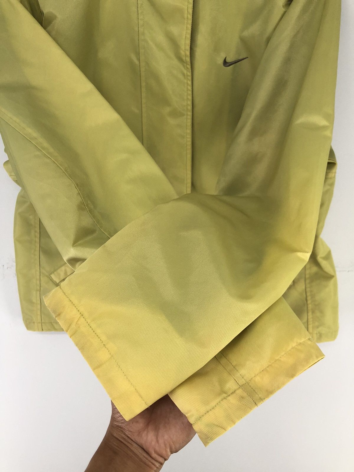 Nike Vintage 90s Nike Windbreaker Faded Jacket Size US M / EU 48-50 / 2 - 13 Thumbnail