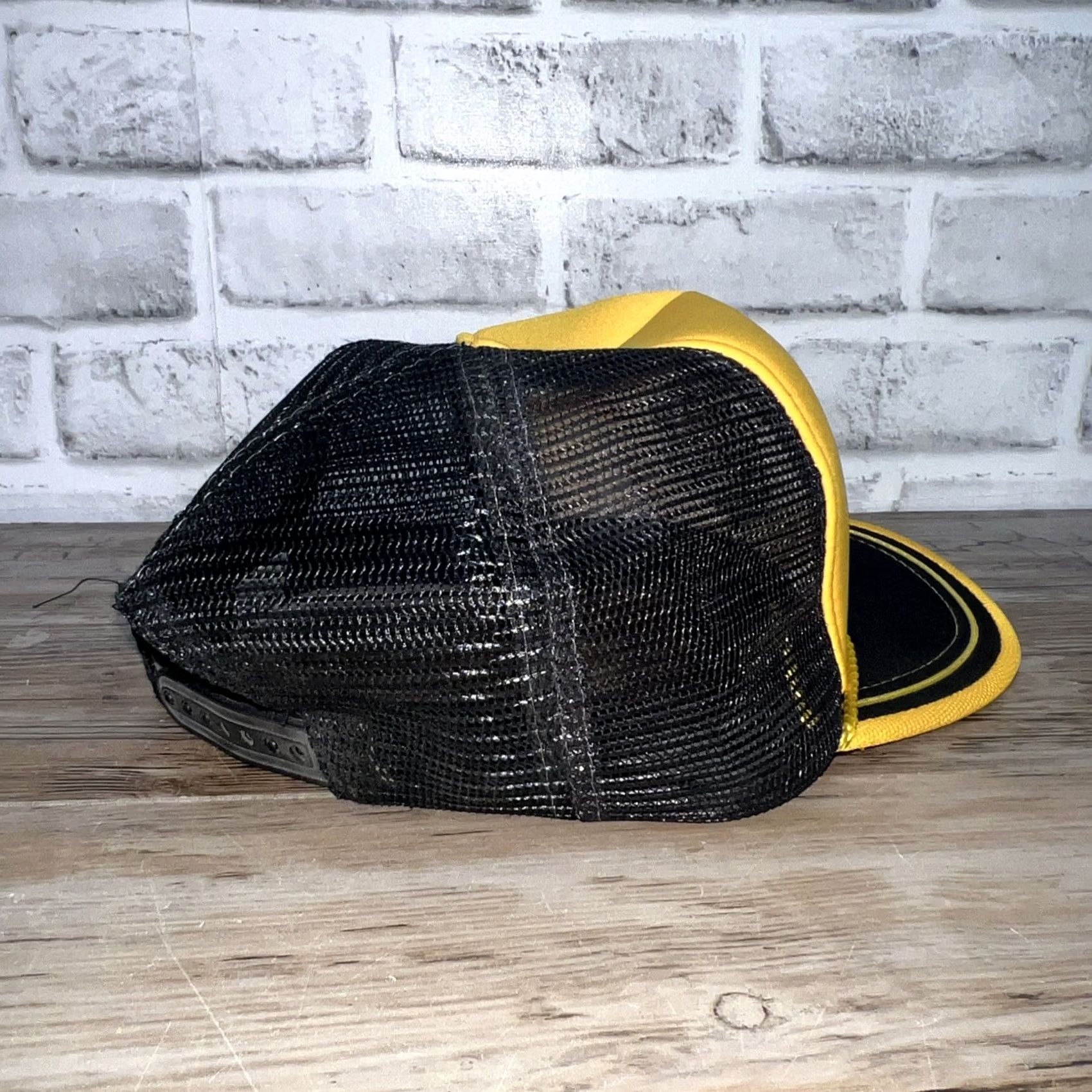 Vintage VTG Unbranded Head To Toe Presidio Of San Francisco Yellow Snap Back Hat Men One Size Yellow Snap Back Hat Size ONE SIZE - 2 Thumbnail