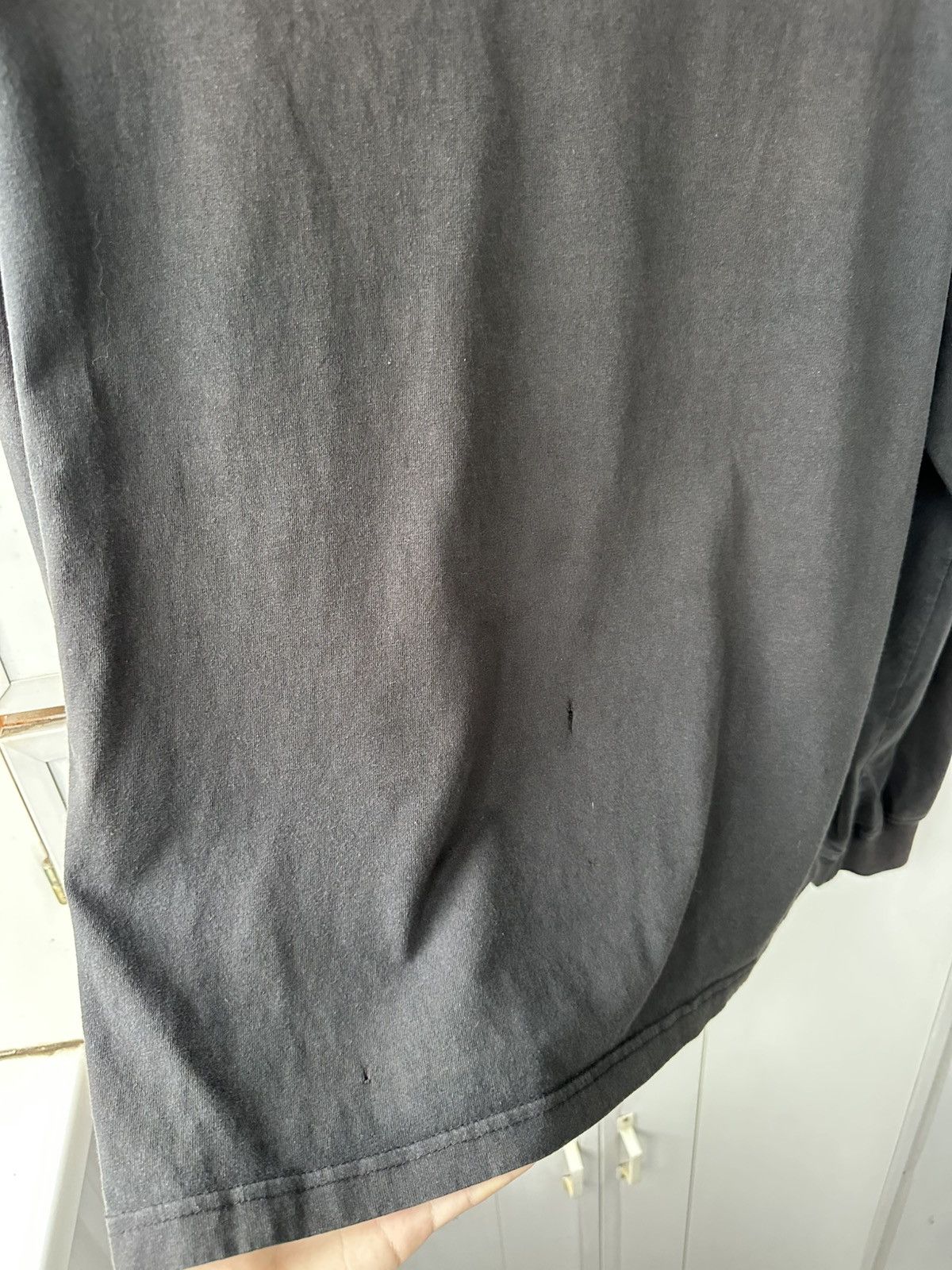 Carhartt Vintage Carhartt LongSleeve Distressed Hand Logo Size US L / EU 52-54 / 3 - 9 Thumbnail