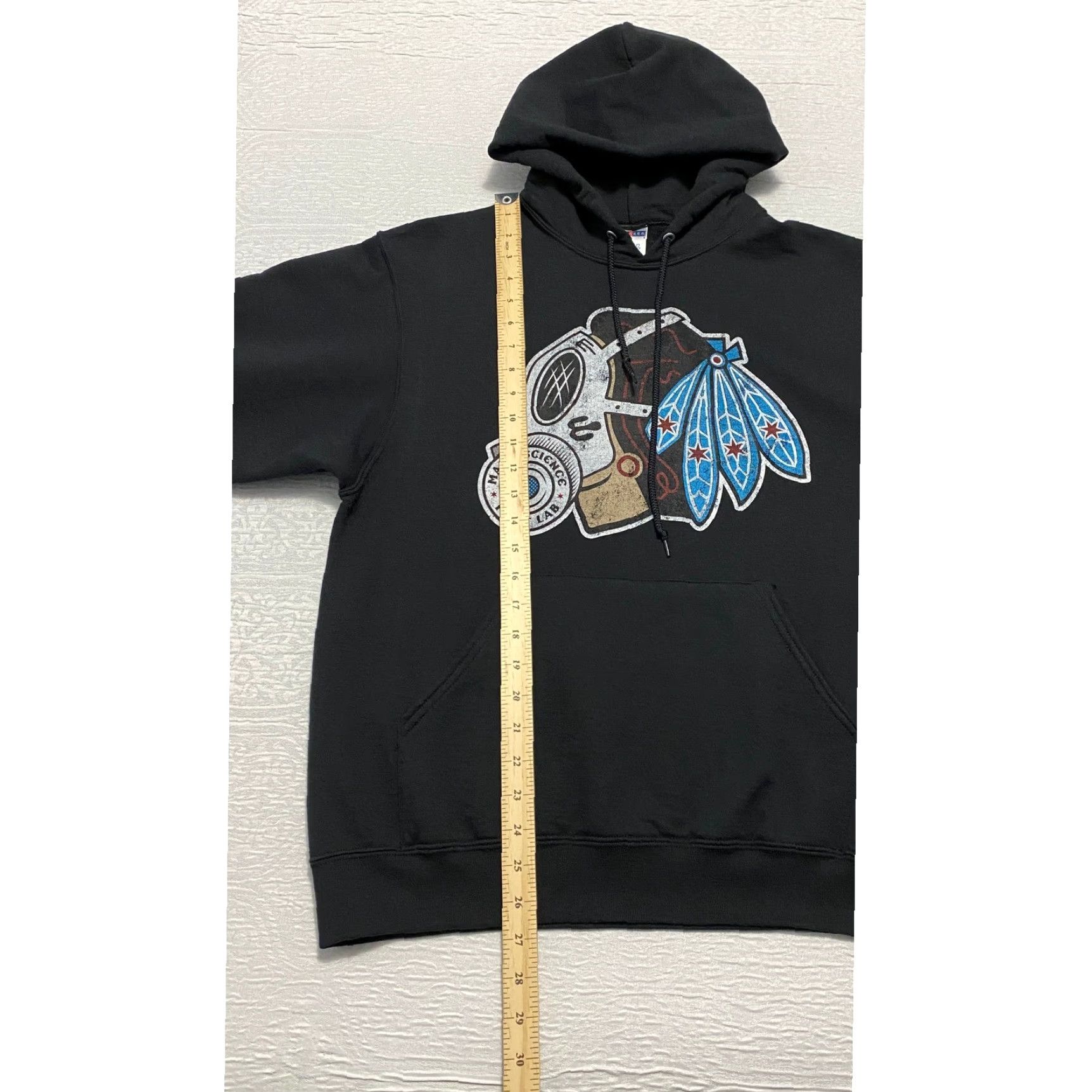Jerzees Madd Science Print Lab Graphic Hoodie Black Gas Mask Feather Logo Jerzees Mens M Size US M / EU 48-50 / 2 - 7 Thumbnail