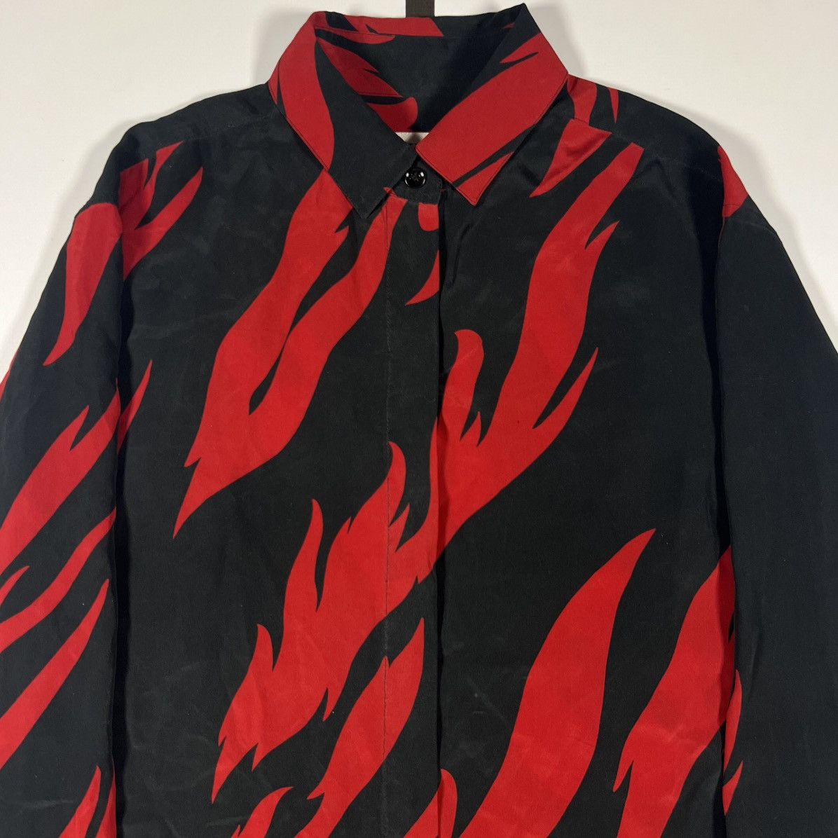 Saint Laurent Paris |[ SS17 Saint Laurent “Red Flame” Button Up Silk Shirt ]| Size US S / EU 44-46 / 1 - 3 Thumbnail