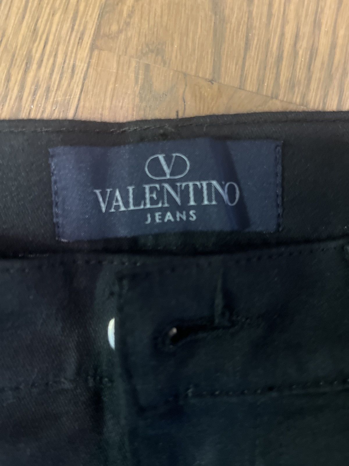 Valentino Valentino pants Size US 33 - 2 Thumbnail