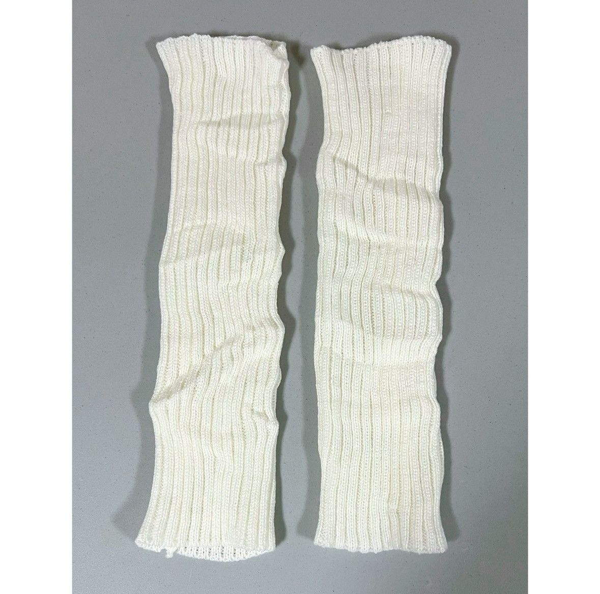 Vintage White Knit Leg Warmers 🤍 #winter #knit #legwarmers #kawaii Size ONE SIZE - 1 Thumbnail