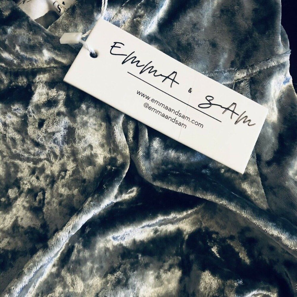 Other NWT New $120 Emma & Sam Silver Velvet Crop Hoodie S Size S / US 4 / IT 40 - 4 Thumbnail