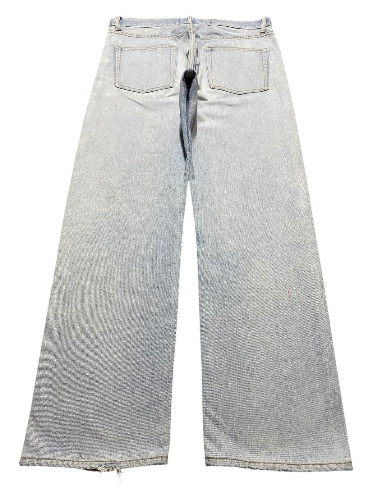 Japanese Brand Vintage Japanese Brand Light Wash Distressed Loose Jeans Size US 34 / EU 50 - 2 Thumbnail