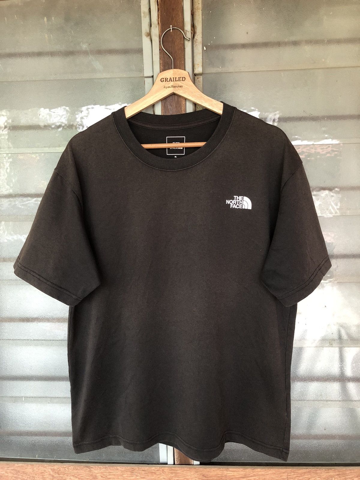 The North Face Vintage The North Face Faded Tee Size US XL / EU 56 / 4 - 2 Thumbnail