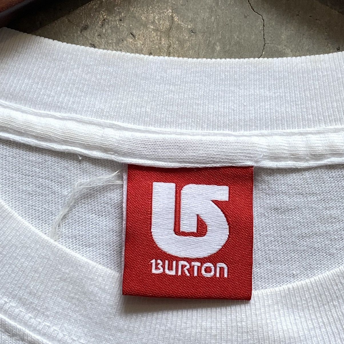 Burton Vintage 2007 Andrei Molodkin For Burton Skull Tee Size US L / EU 52-54 / 3 - 4 Thumbnail