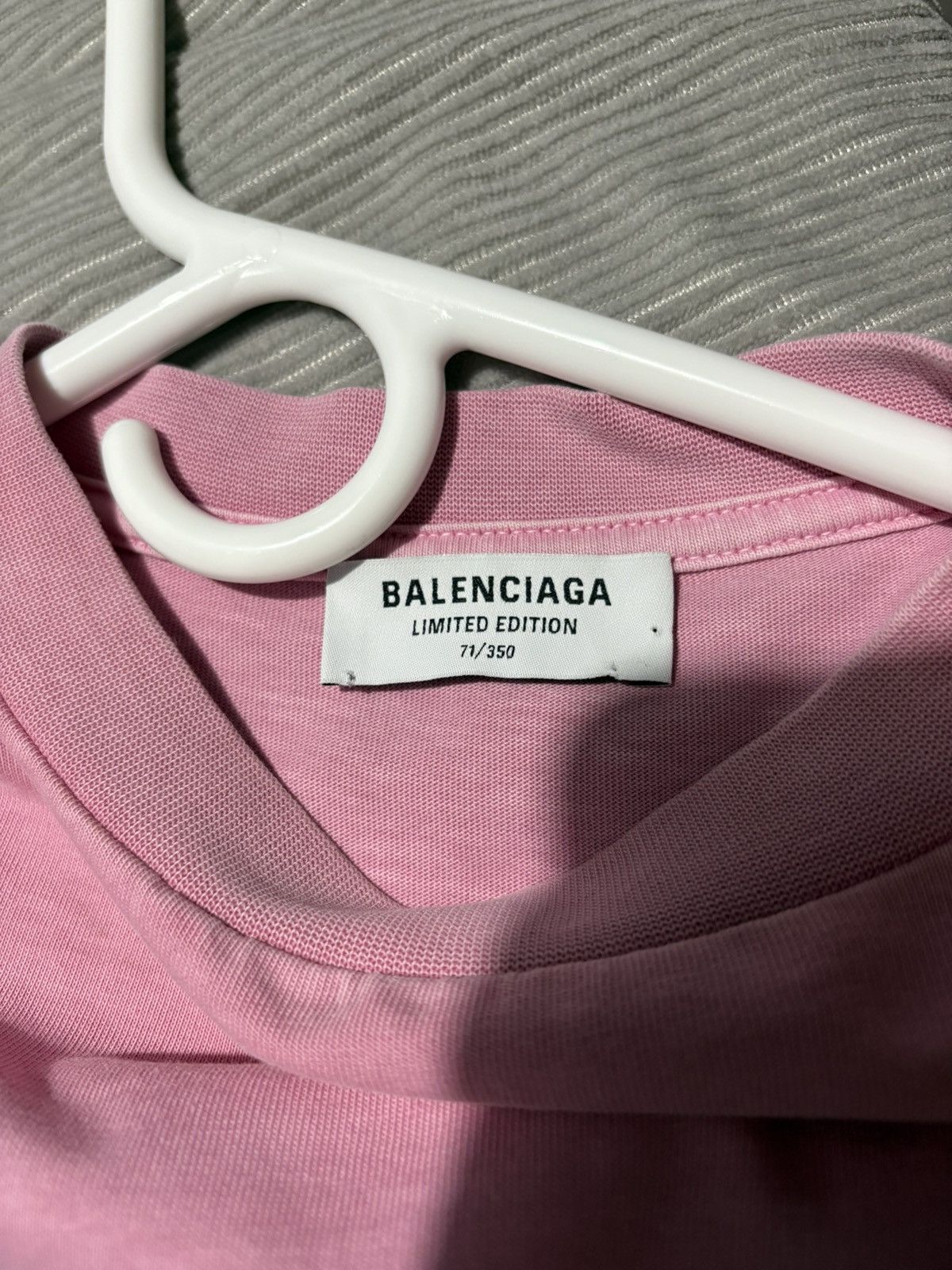 Balenciaga Demna Balenciaga Limited Edition 71/350 Long Sleeve T-shirt Size US S / EU 44-46 / 1 - 21 Thumbnail
