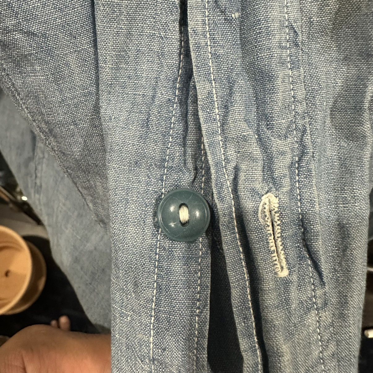 Vintage ORIGINAL 1940's～ "U.S.N" BLUE CHAMBRAY SHIRT Size US M / EU 48-50 / 2 - 7 Thumbnail