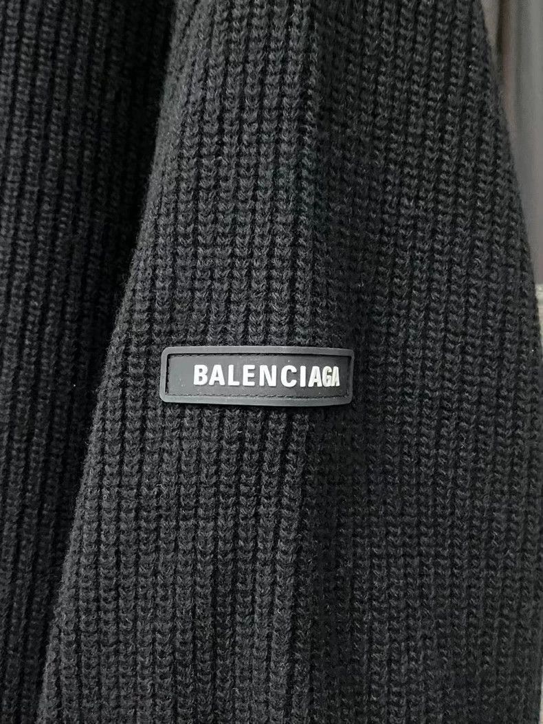 Balenciaga Balenciaga Label Knit Sweater Size S-2506 Size US S / EU 44-46 / 1 - 4 Thumbnail