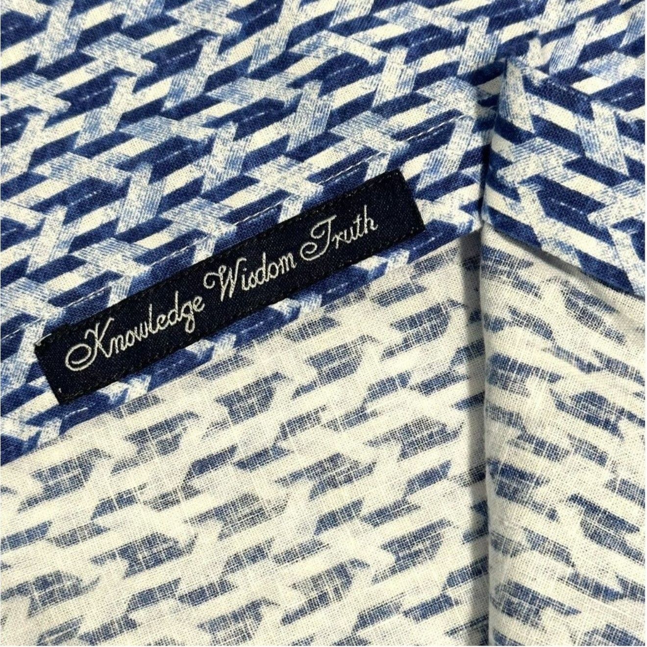 Robert Graham Robert Graham Tulsa Geo Blue White Long Sleeve Button Down S Size US S / EU 44-46 / 1 - 9 Thumbnail