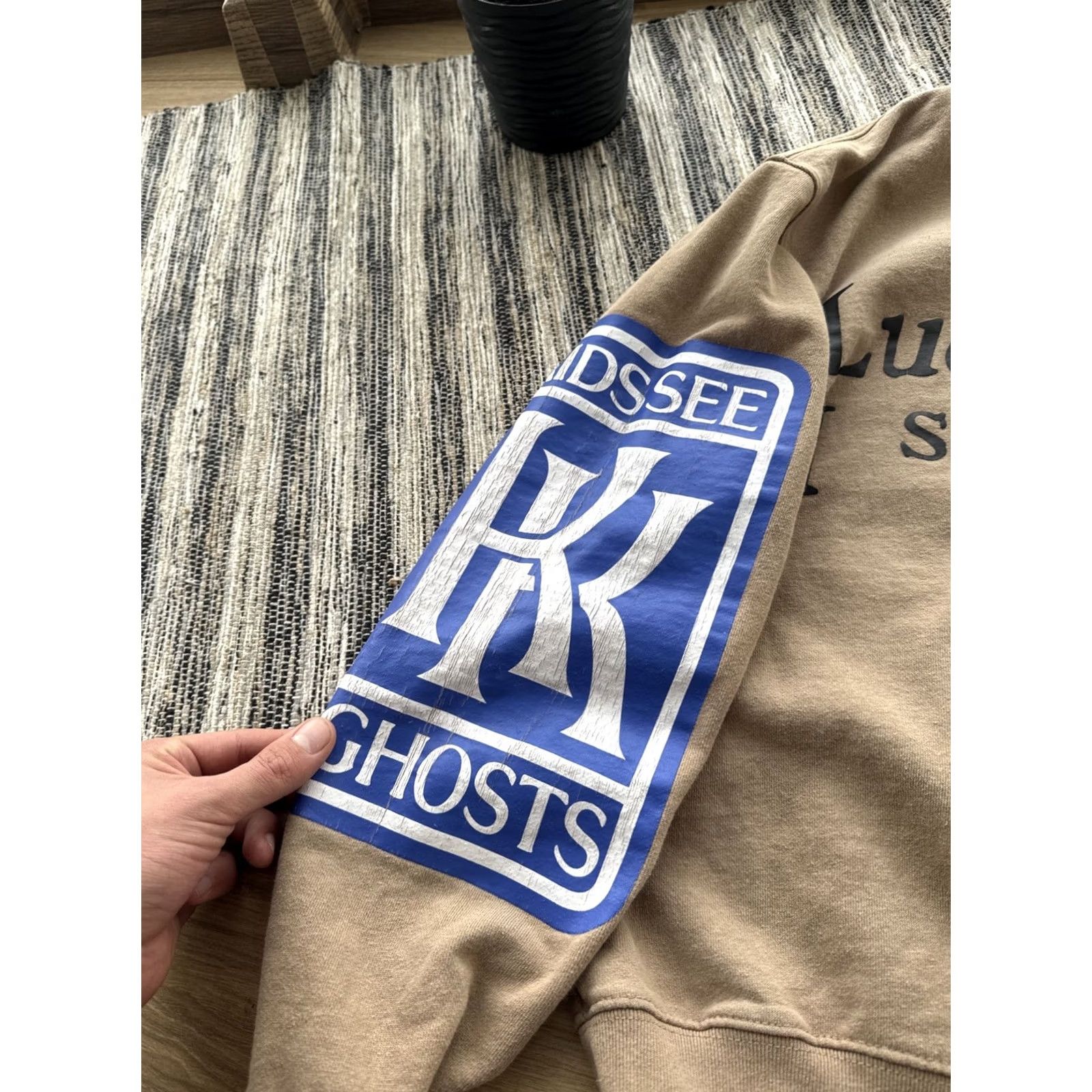 Vintage VINTAGE Lucky Me I See Ghosts Sweatshirt Kanye West Kid Cudi Men M Beige Logo Crew Neck Pullover 90s Hip Hop Streetwear Size US M / EU 48-50 / 2 - 6 Thumbnail