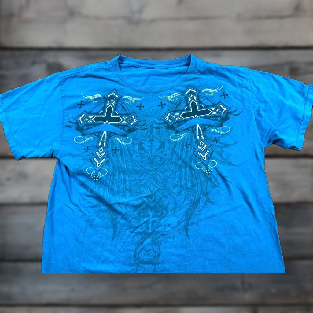 Vintage VINTAGE Y2K Retro Tribal Wings Cross Print T-Shirt Adult Medium Blue Cotton Graphic Tee 2000s Mens Size US M / EU 48-50 / 2 - 1 Thumbnail