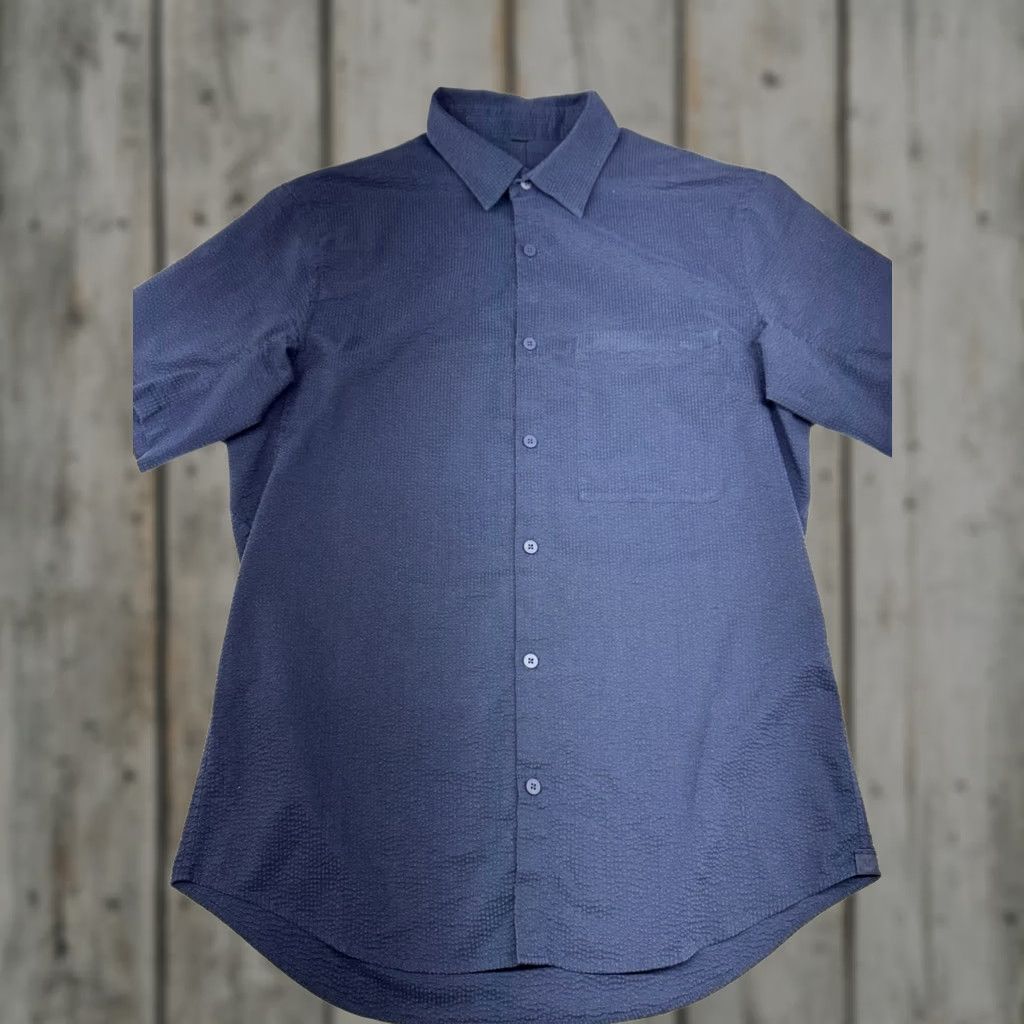 Lululemon Lululemon Short Sleeve Shirt Blue Street Lite Popover Button Front Vent Mens M Size US M / EU 48-50 / 2 - 1 Thumbnail