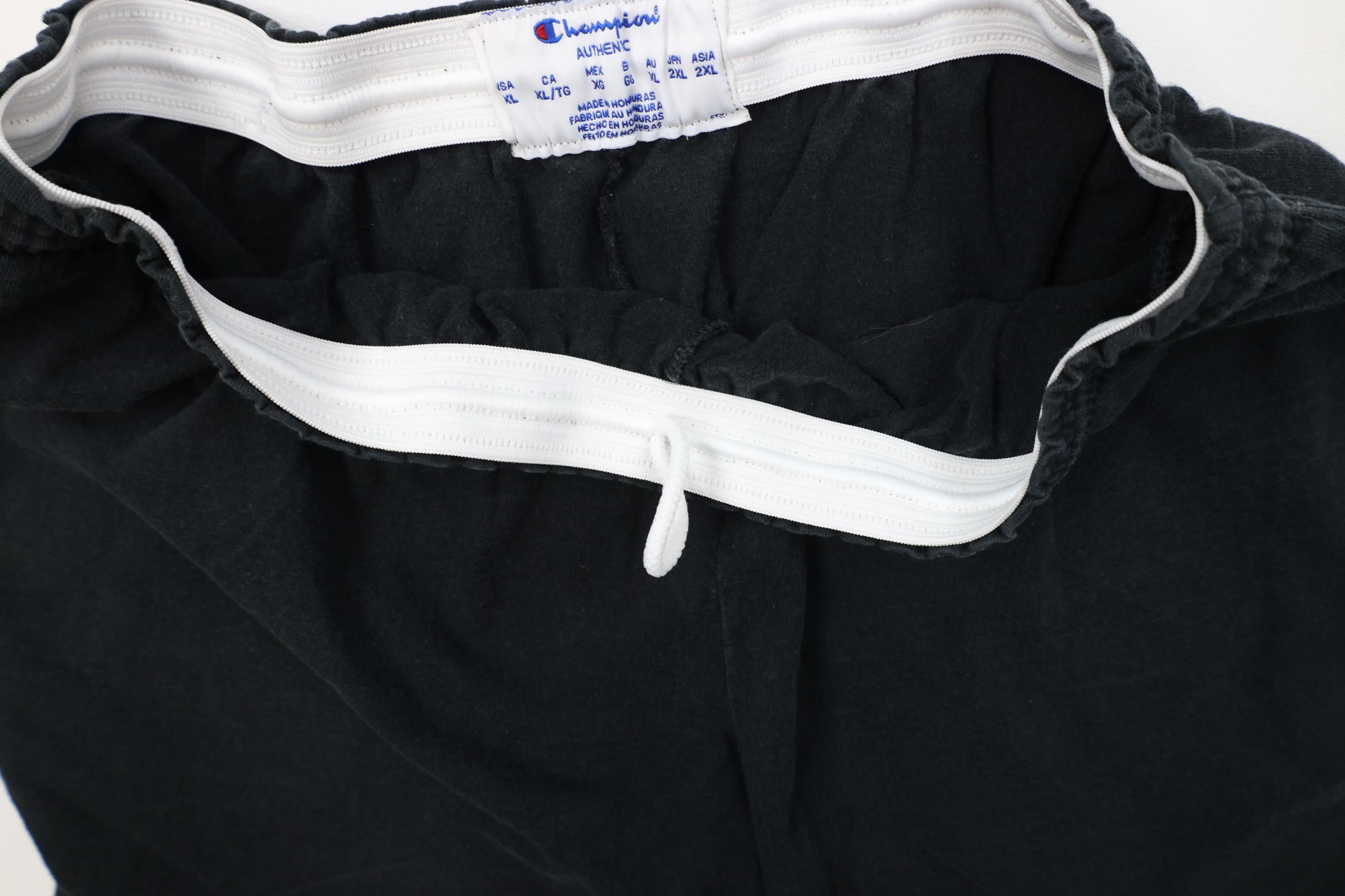 Champion Vintage Y2K Champion Heavyweight Above Knee Shorts Black Size US 36 / EU 52 - 8 Thumbnail