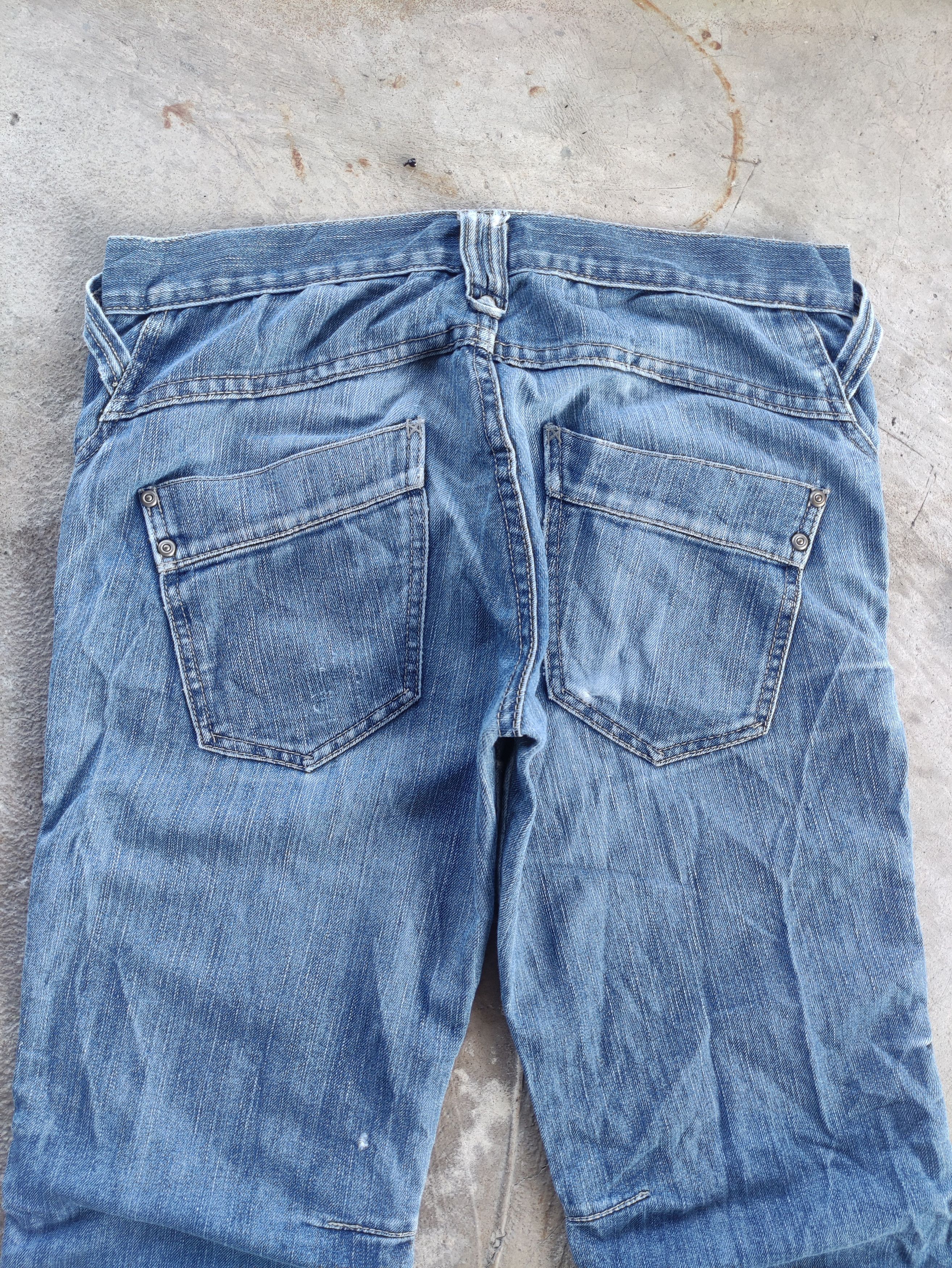Japanese Brand Vintage Japanese Jean Distressed Faded Denim Pants Size US 33 - 9 Thumbnail