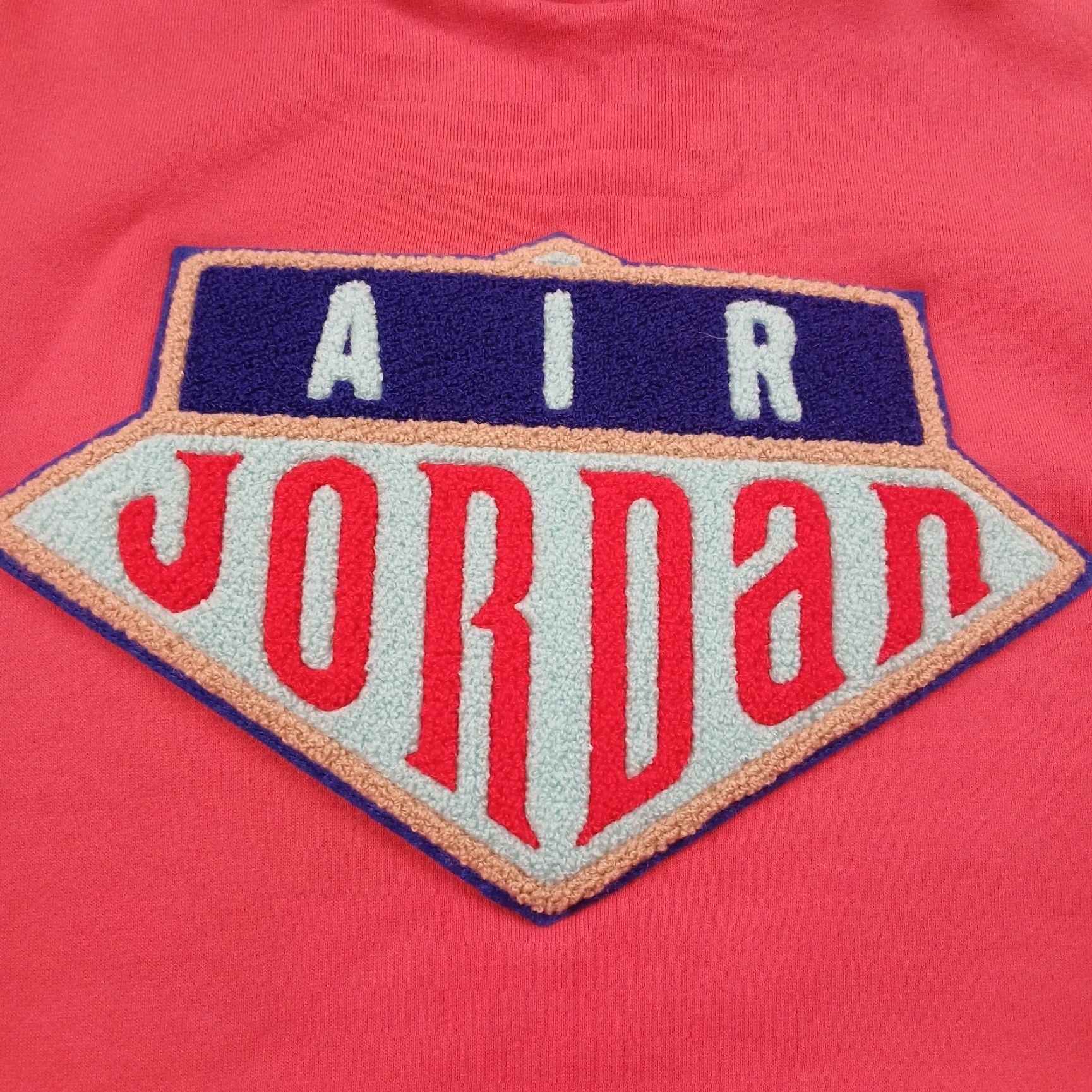 Jordan Brand VINTAGE Jordan Hoodie Sweatshirt Mens Small Red Fuchsia Patch Shirt Mens Small Red Fuchsia Patch Size US S / EU 44-46 / 1 - 4 Thumbnail