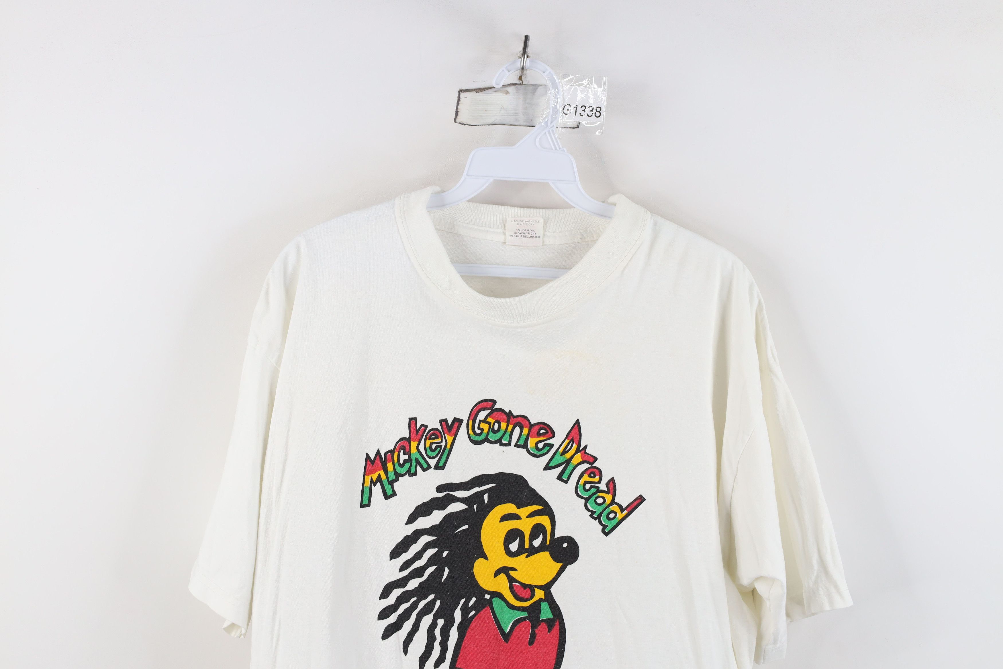 Vintage Vintage 90s Streetwear Mickey Mouse Gone Jamaica T-Shirt Size US L / EU 52-54 / 3 - 2 Thumbnail