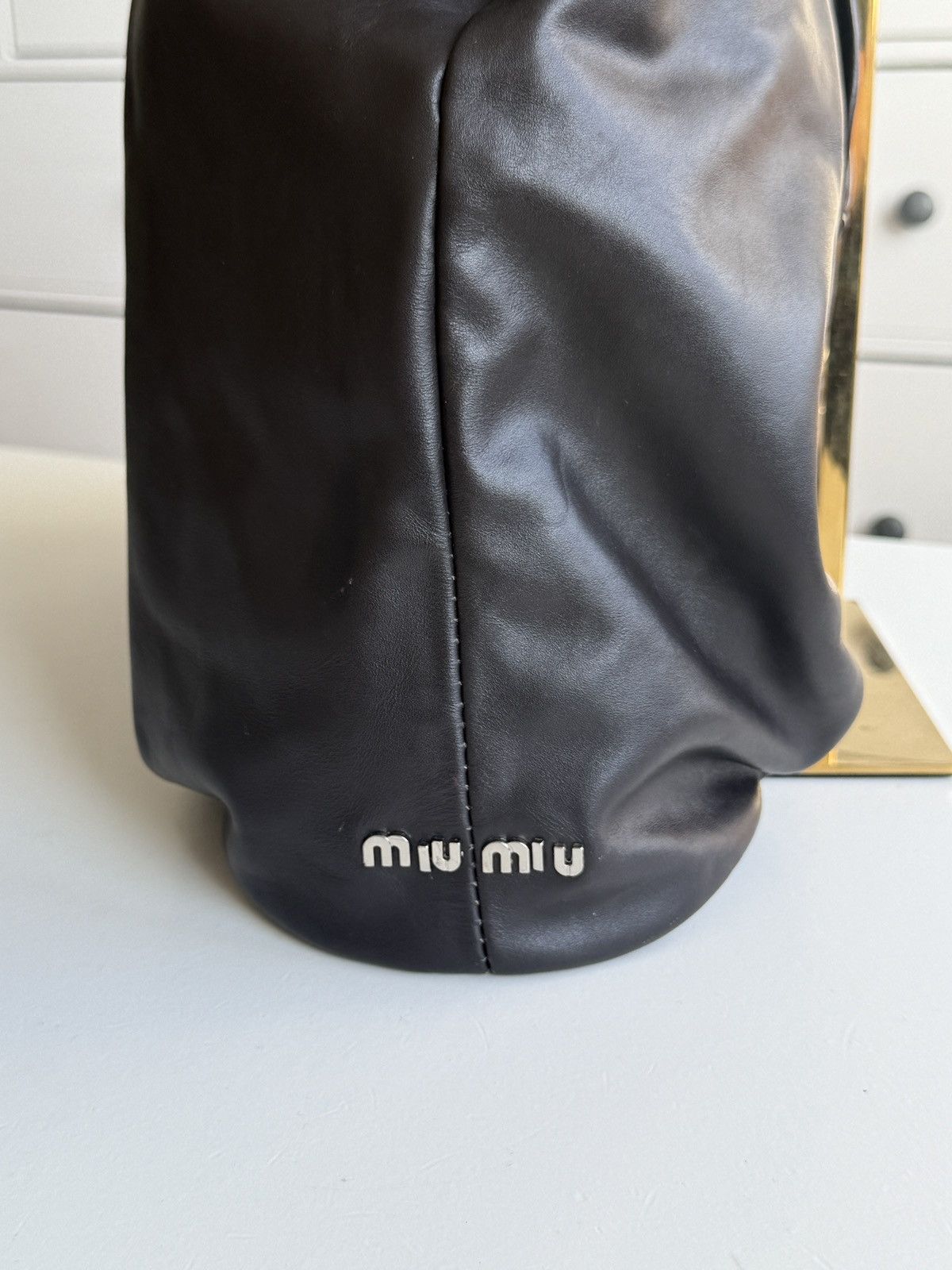 Designer × Miu Miu Vintage y2k Miu Miu side logo leather tote bag archive luxury Size ONE SIZE - 6 Thumbnail