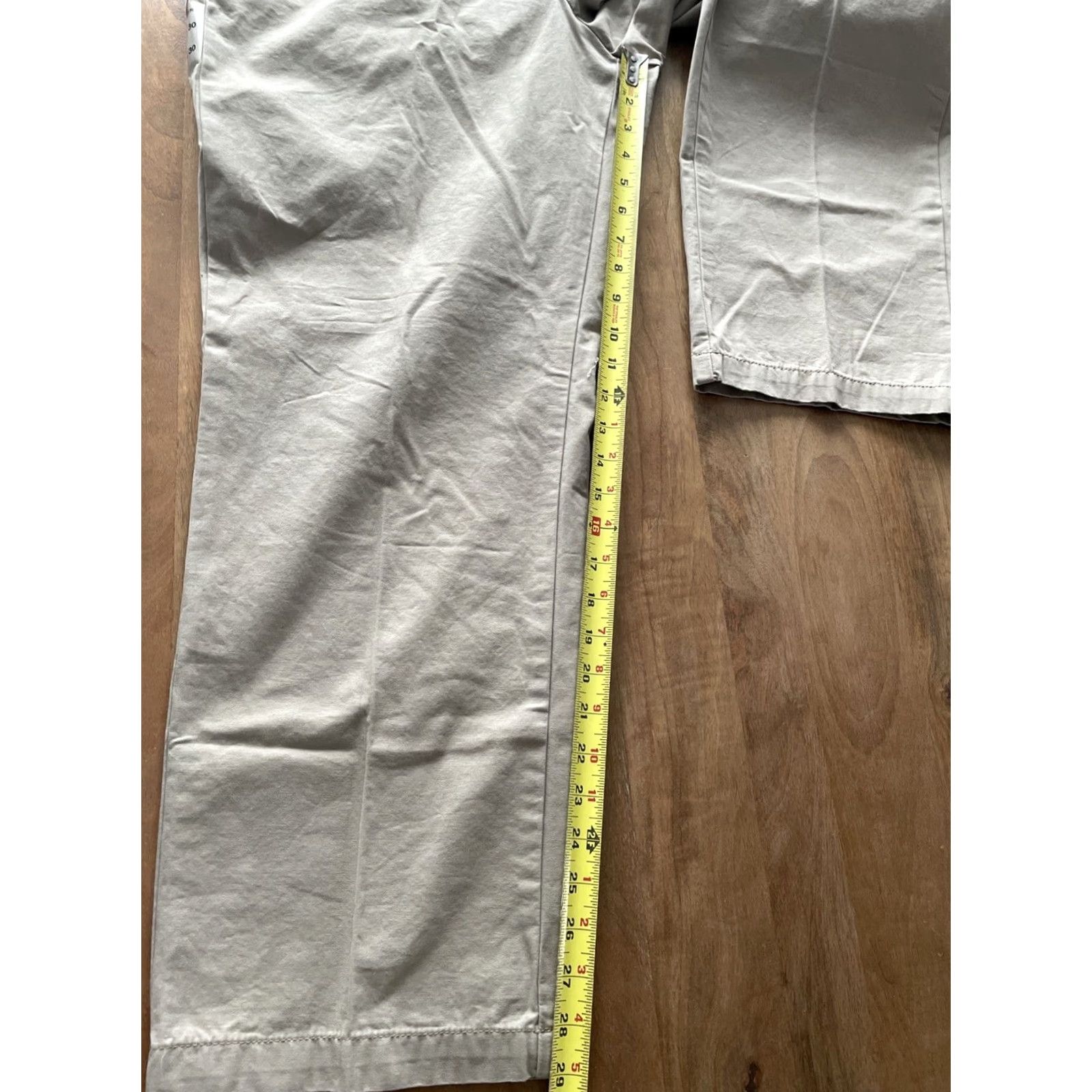 Dockers Dockers Pants Mens 38x30 Washed Canvas Khaki Flat Front Classic Size US 38 / EU 54 - 7 Thumbnail