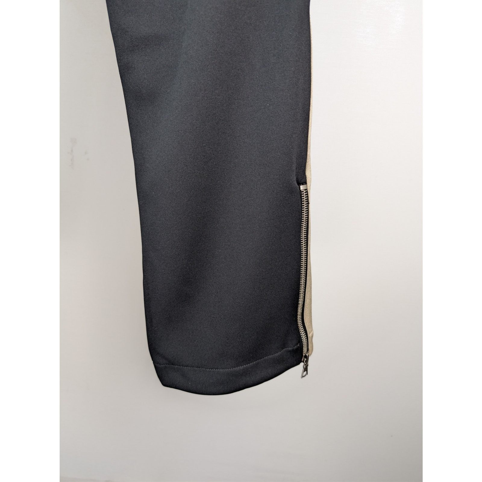 Palm Angels o1rshd1 Q:2 / Classic Logo Track Pants in Black / Off-White Size US 36 / EU 52 - 15 Thumbnail