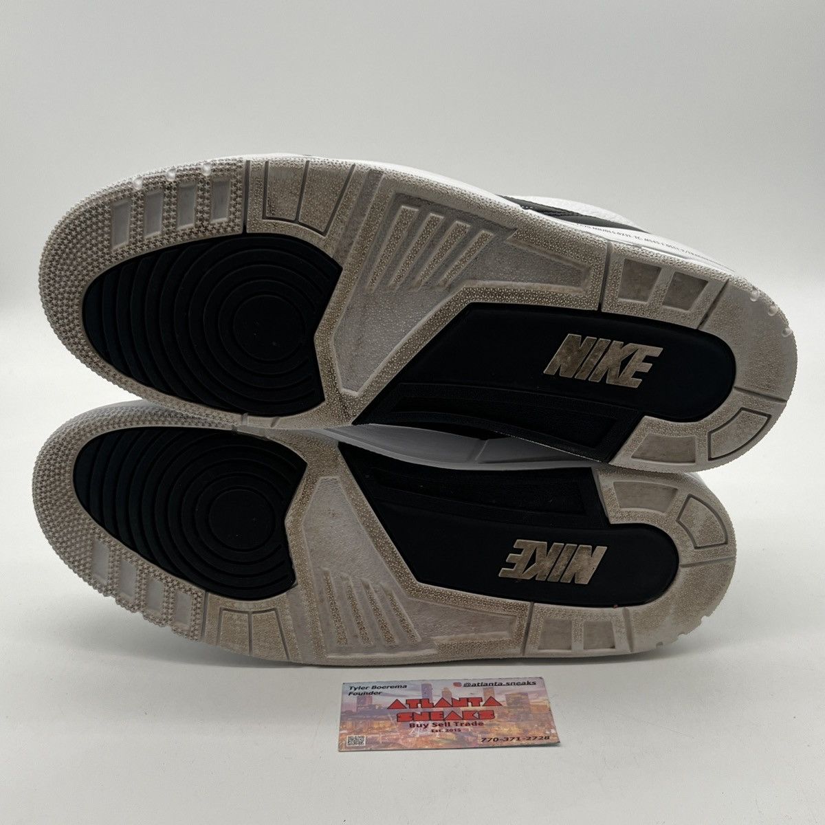 Jordan Brand Fragment design x air Jordan 3 white Size US 12 / EU 45 - 7 Thumbnail